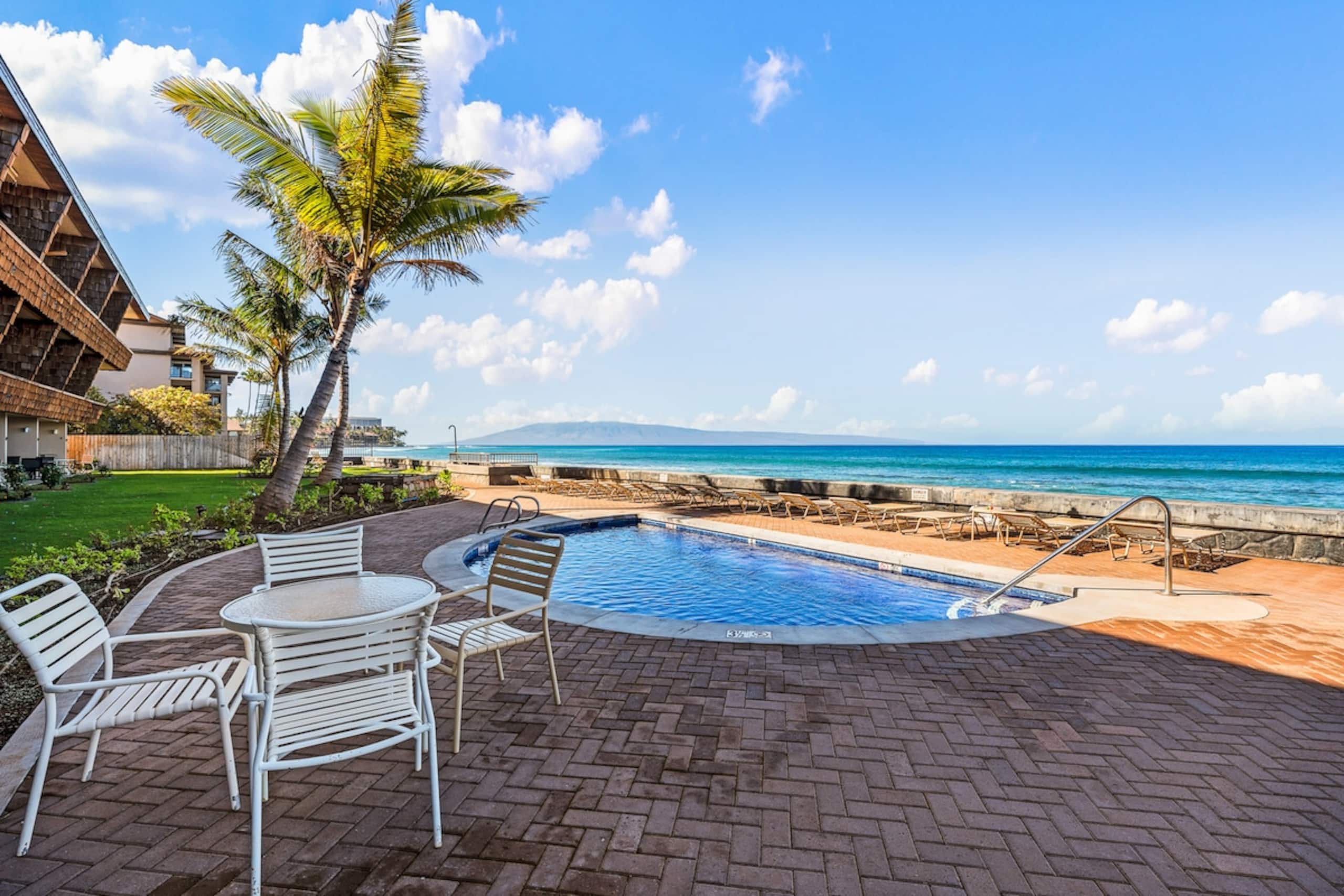 Maui Dream: Ocean View • Beachfront • Corner Suite - Photo 81