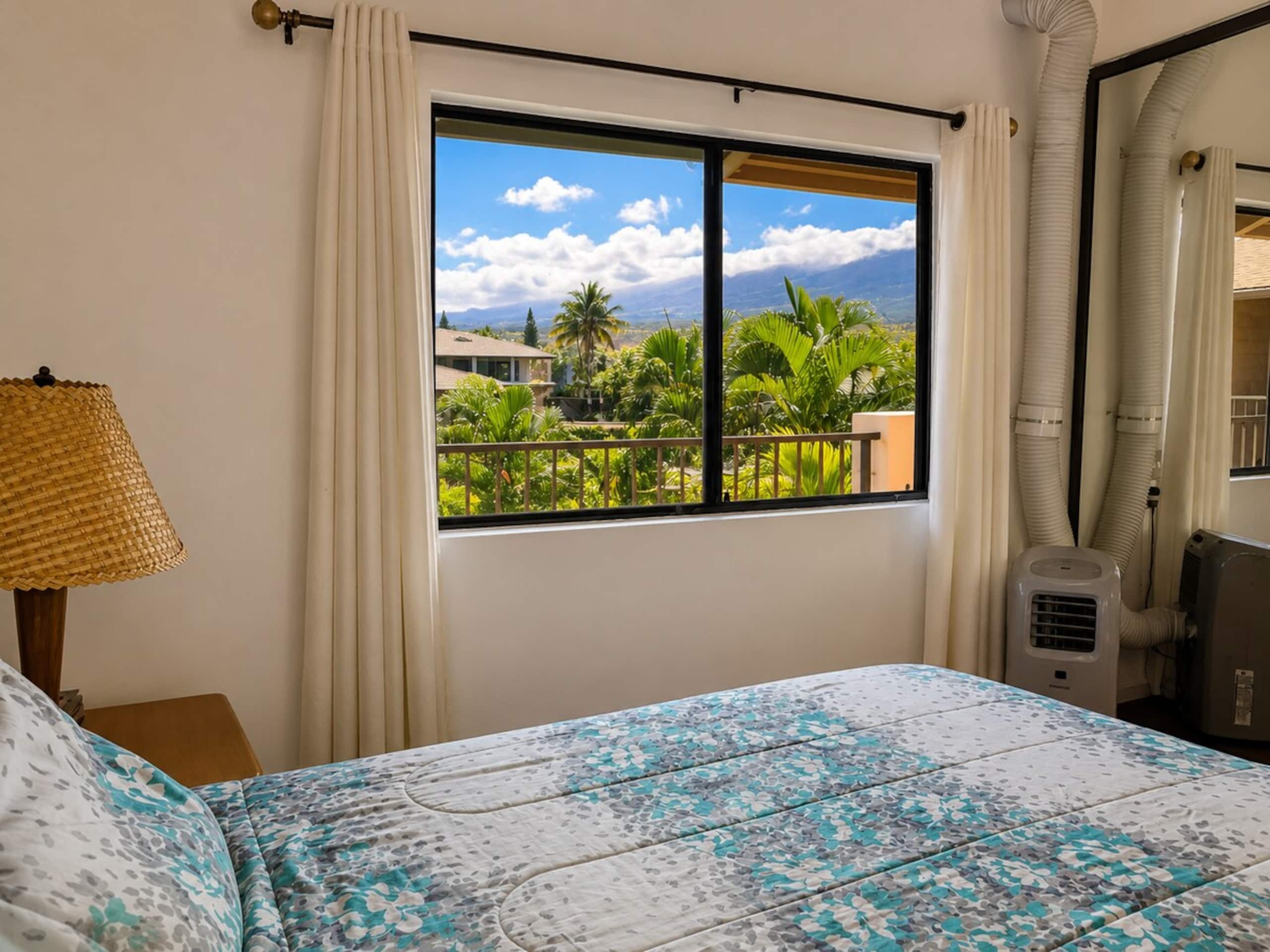 Soothing Ocean View Retreat in Lovely Kihei - Main photo