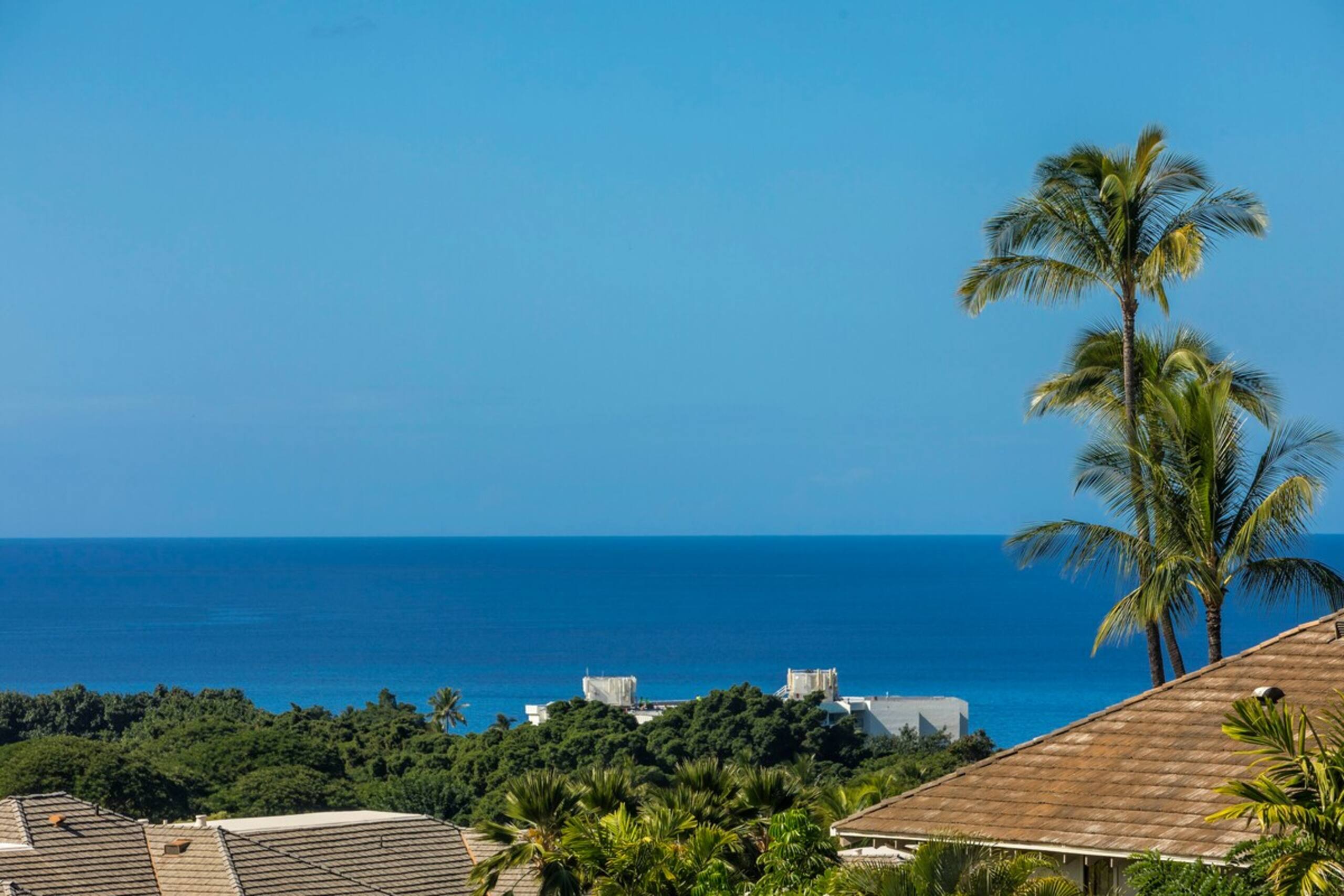 TOP FlOOR OCEAN VIEW VILLA - many amenities - Photo 26