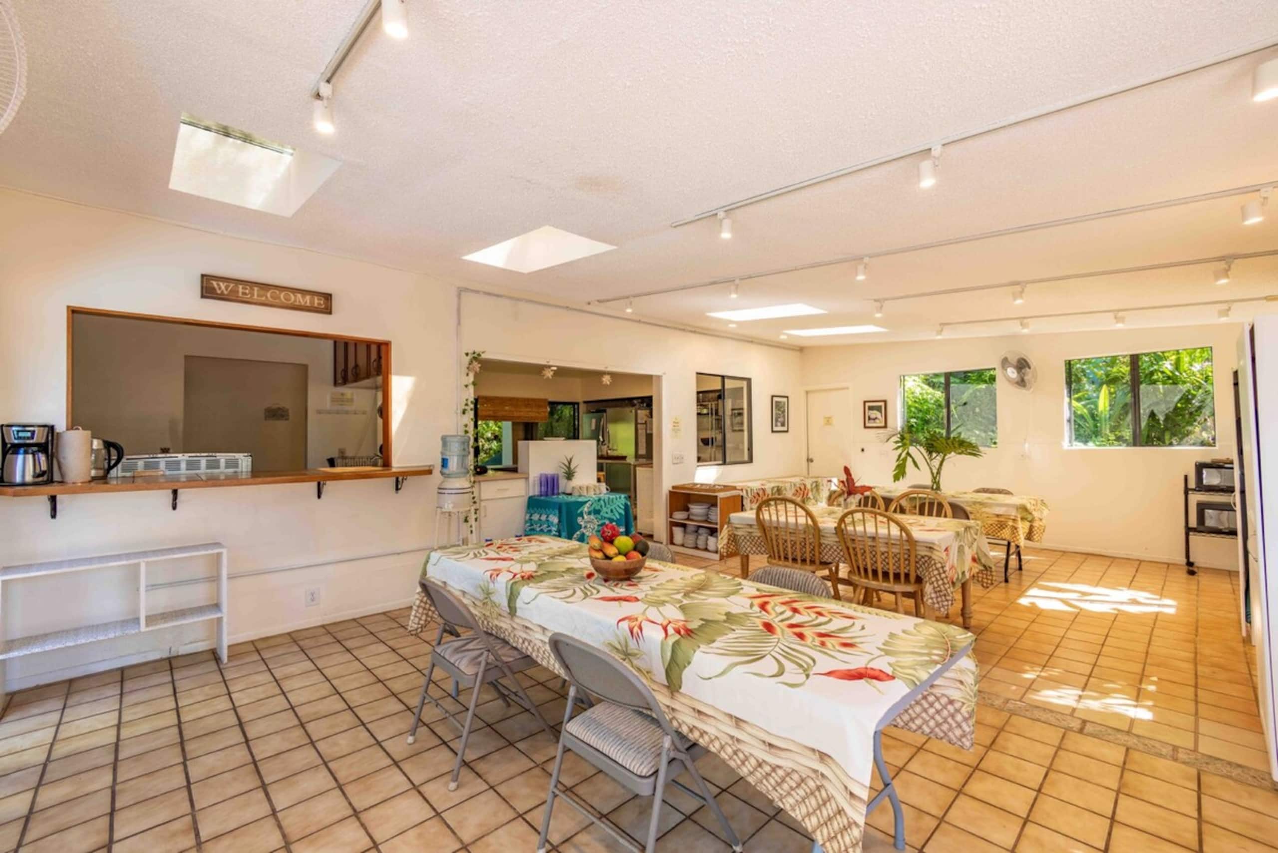 Plumeria Room Farm Stay in Haiku on Road to Hana - Photo 8