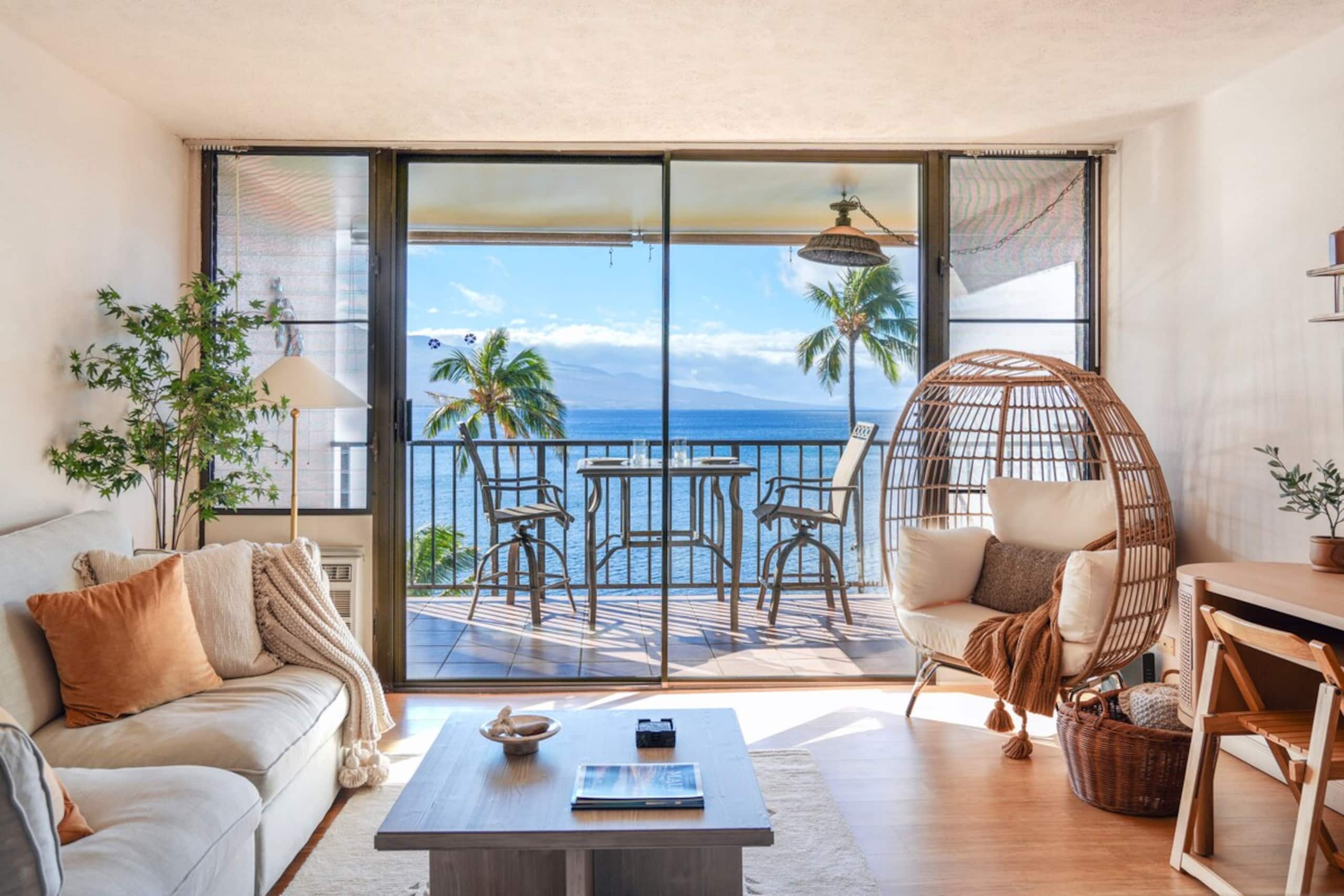 Oceanfront Panorama Newly Refreshed 3rd Floor Gem - Main photo
