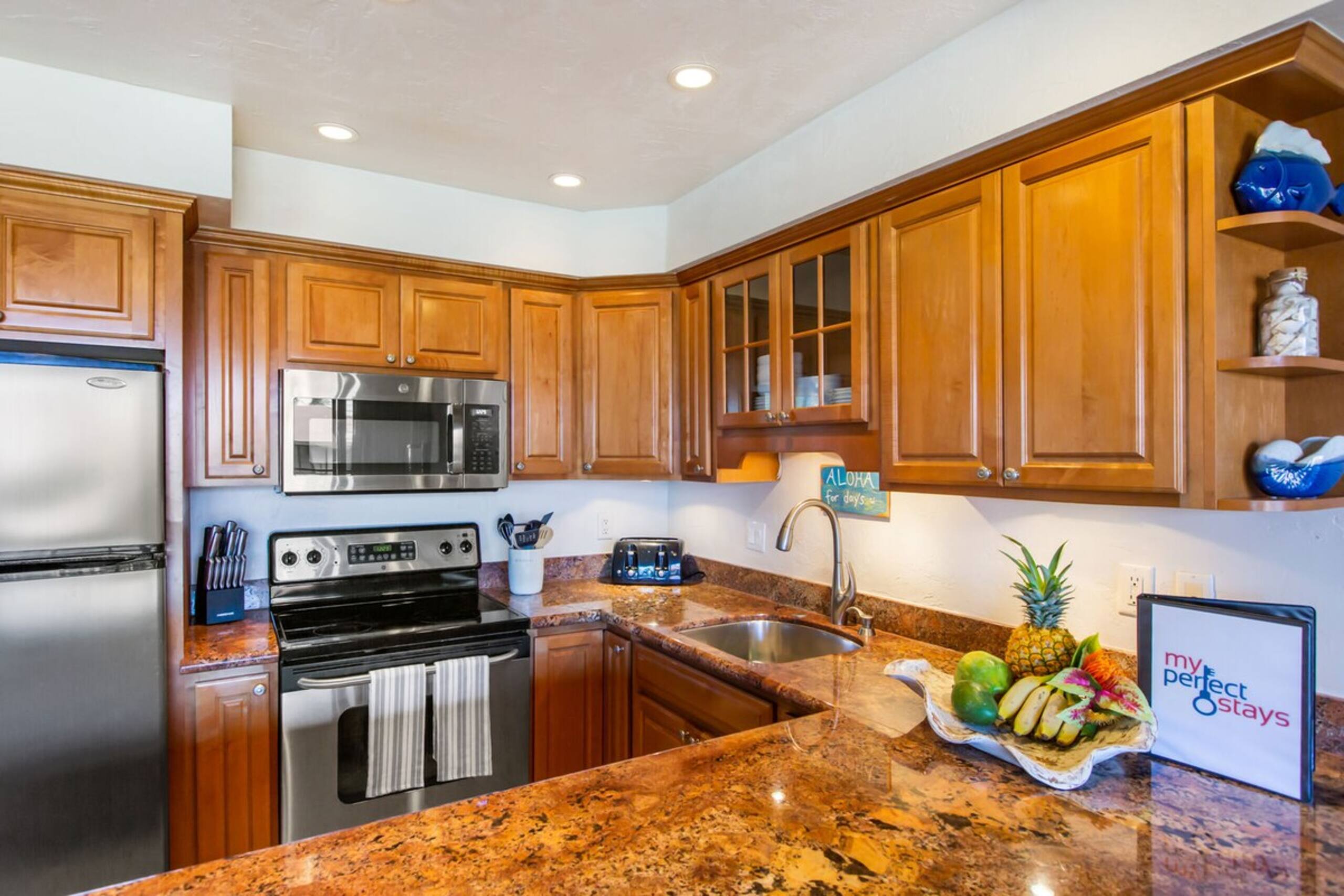 Fantastic 2bd ocean view condo near beach - Photo 9