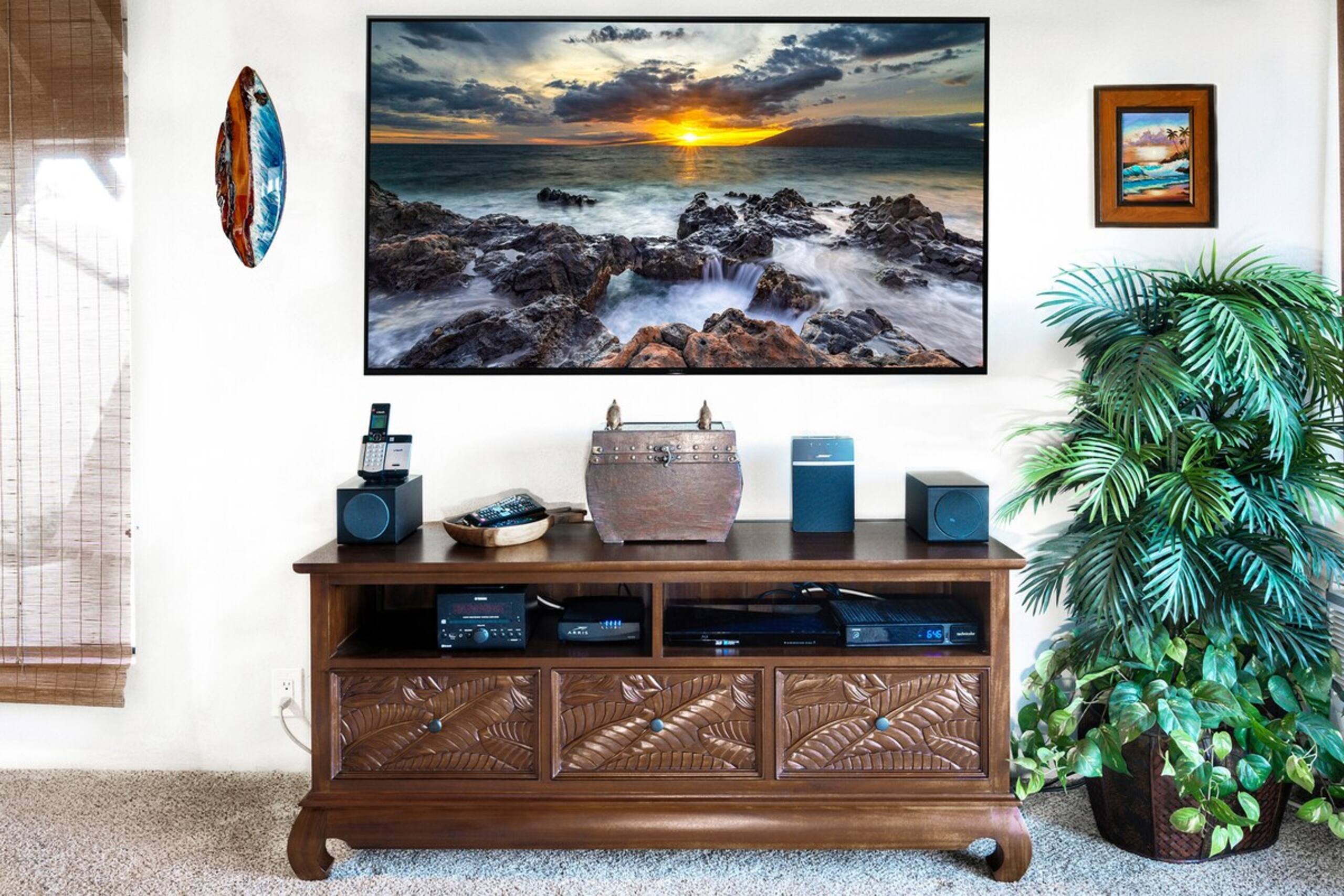 Spectacular ocean view 2 bedroom condo. - Photo 5