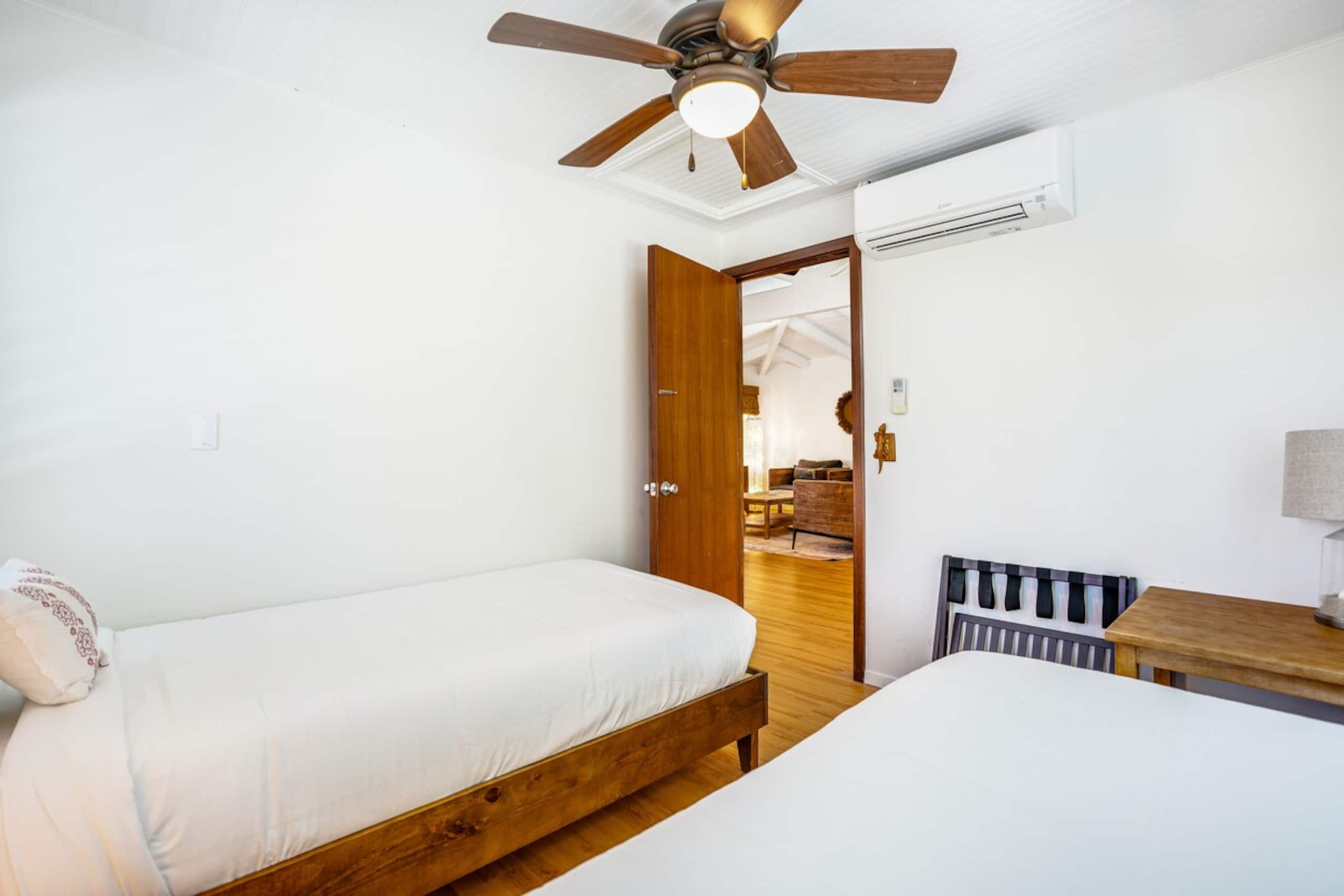 5BD A/C Hanalei Home, short walk to Shops & Beach - Photo 15