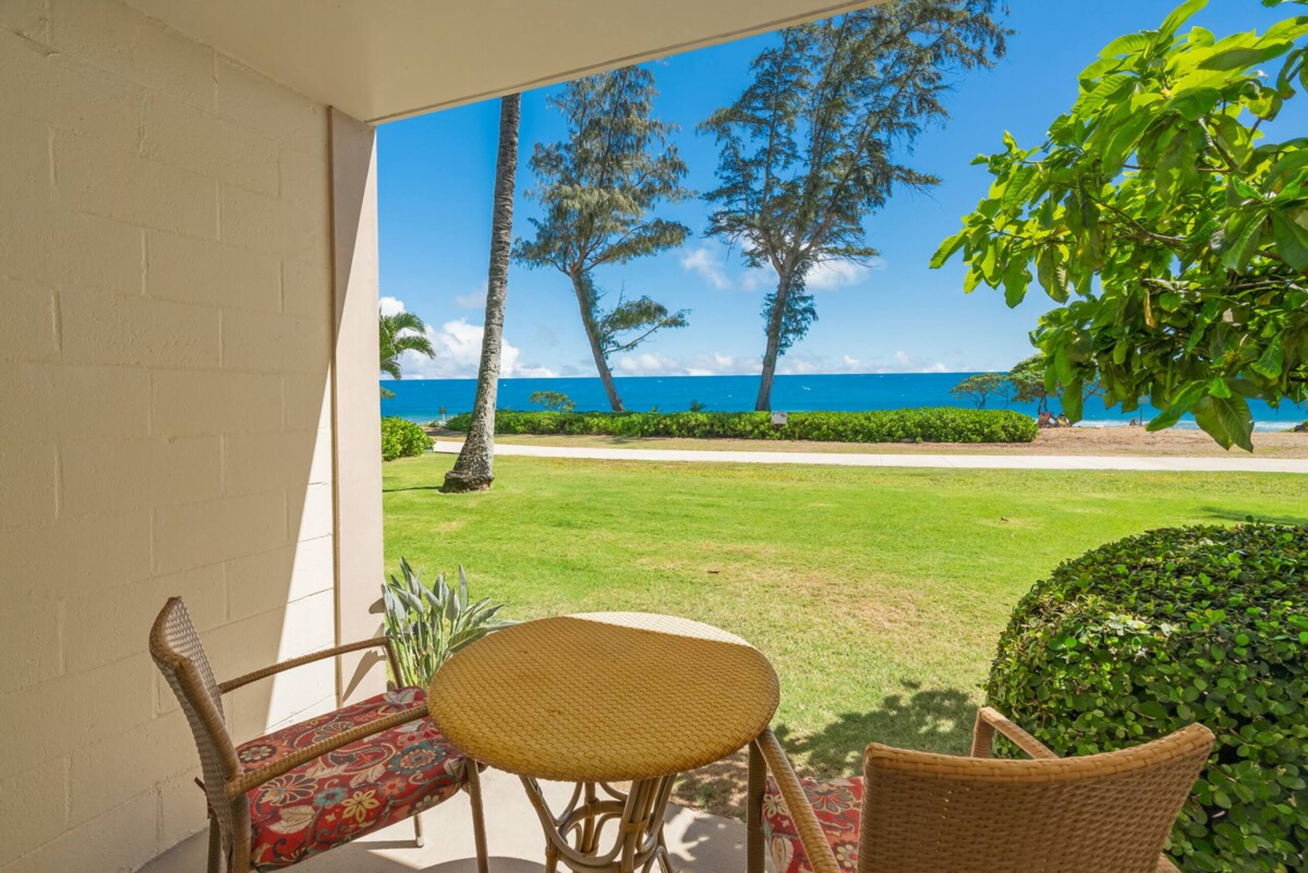 Oceanfront Studio 147, Islander on the Beach - Photo 11