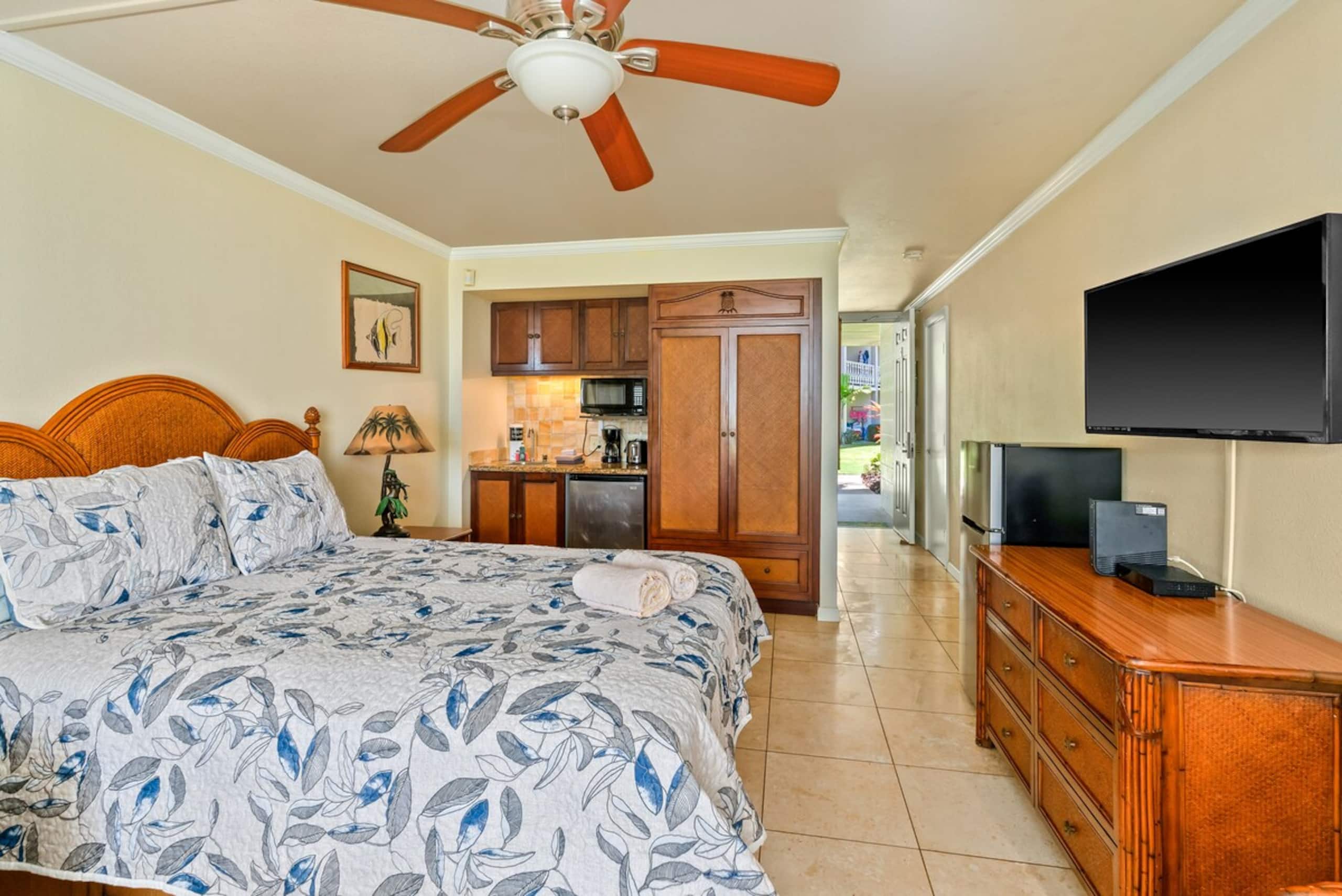 Oceanfront Studio 147, Islander on the Beach - Photo 8