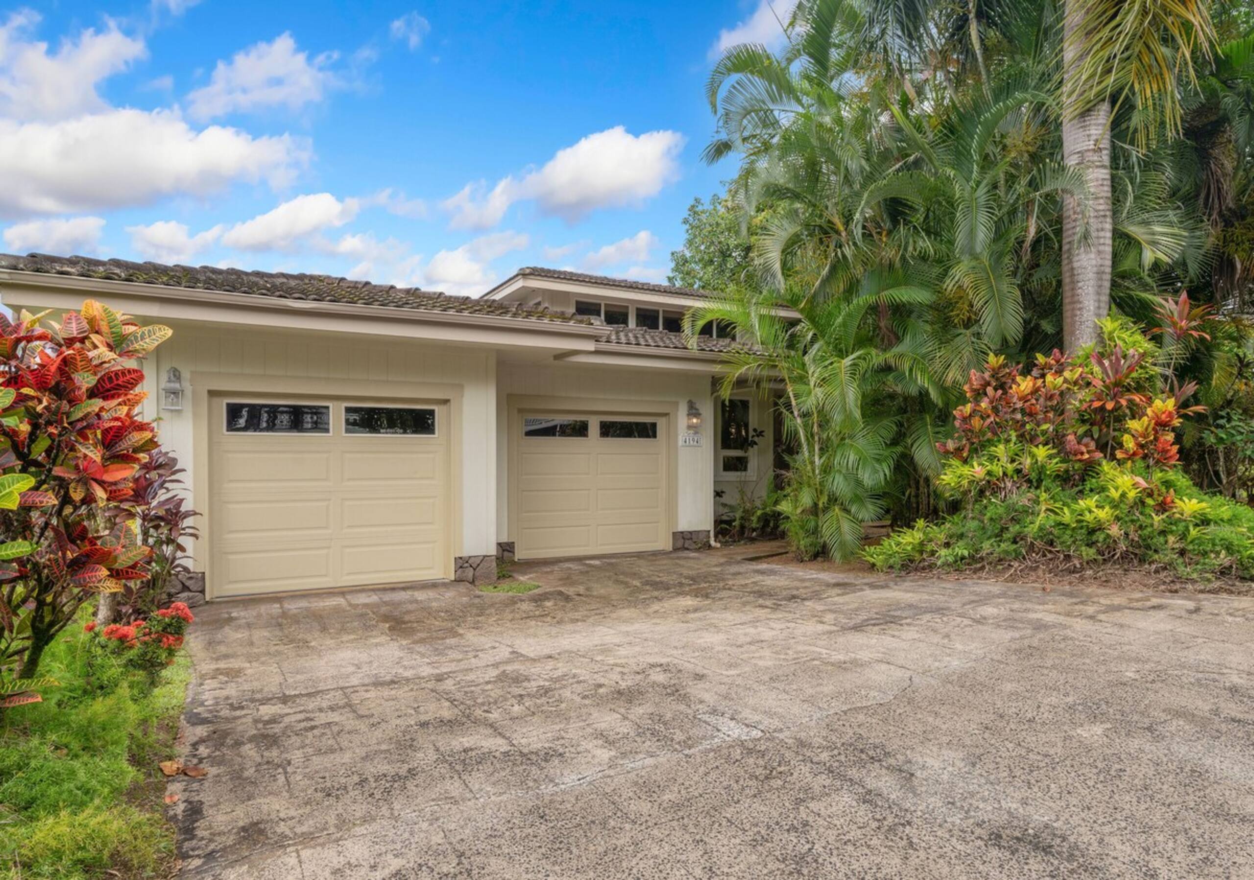 Beautiful, Spacious Hawaiiana House, A/C, Hot Tub - Photo 64