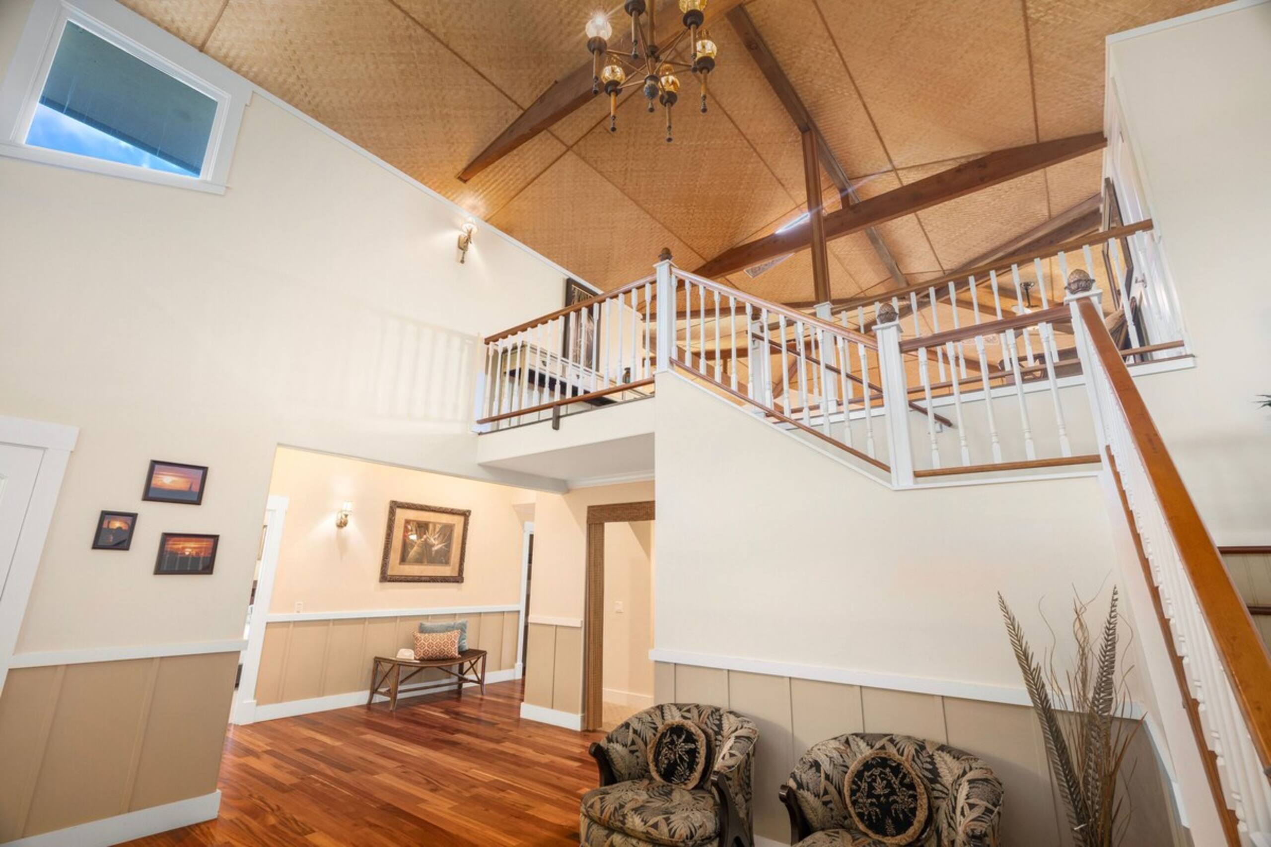 Beautiful, Spacious Hawaiiana House, A/C, Hot Tub - Photo 31