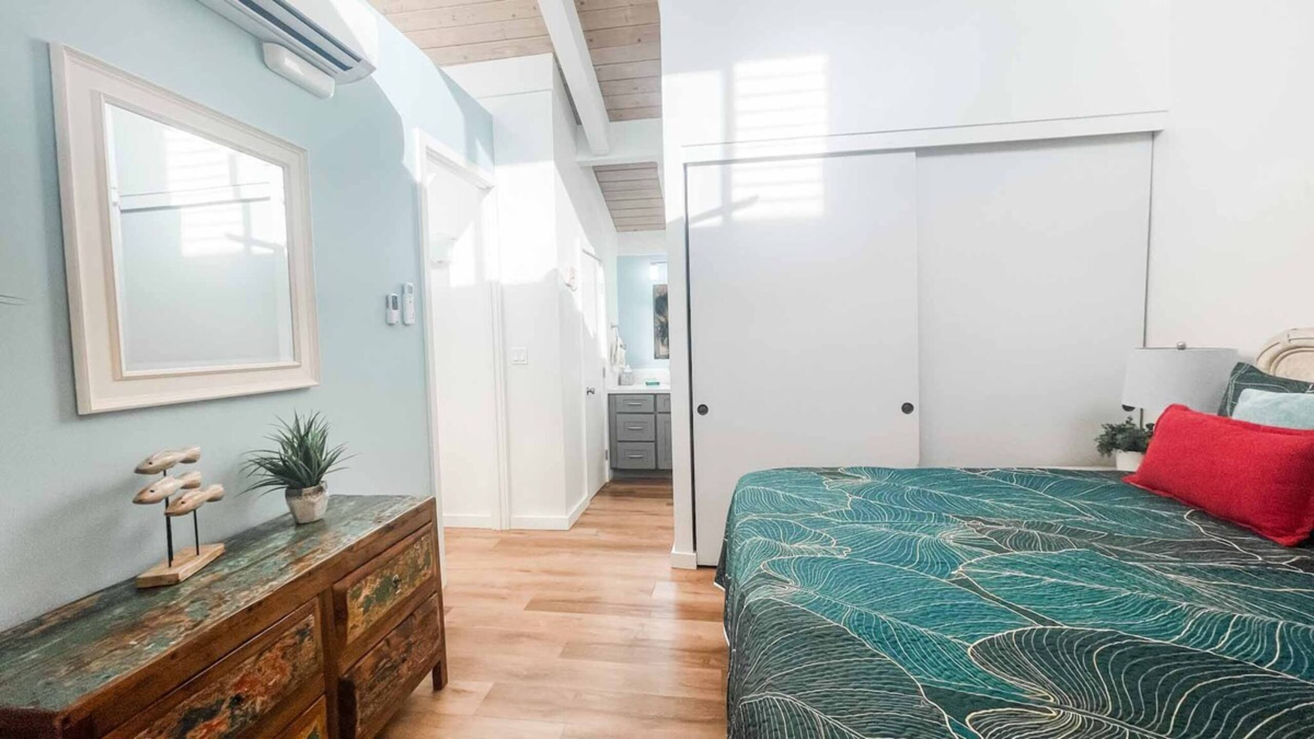 Stunning Ocean Two Bd Corner Condo,AC,Pool D301 - Photo 12