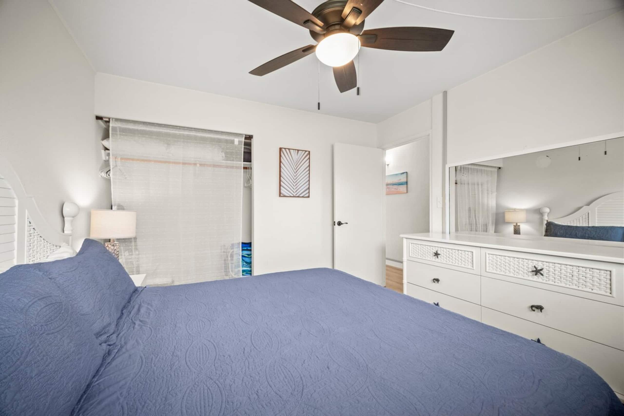 Kapaa Shore Resort A101, Oceanfront, End Unit - Photo 9