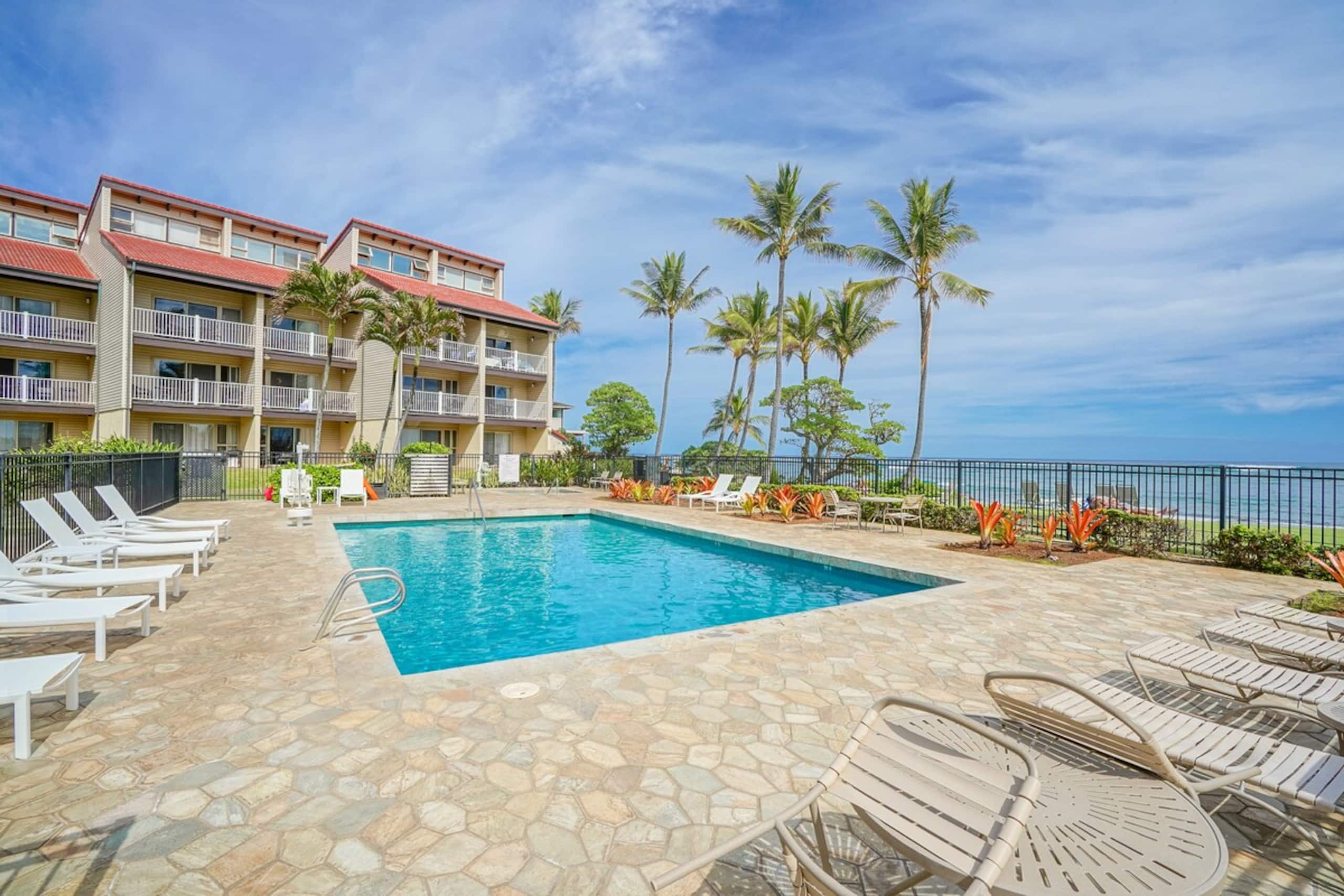 Kapaa Shore Resort A101, Oceanfront, End Unit - Photo 27
