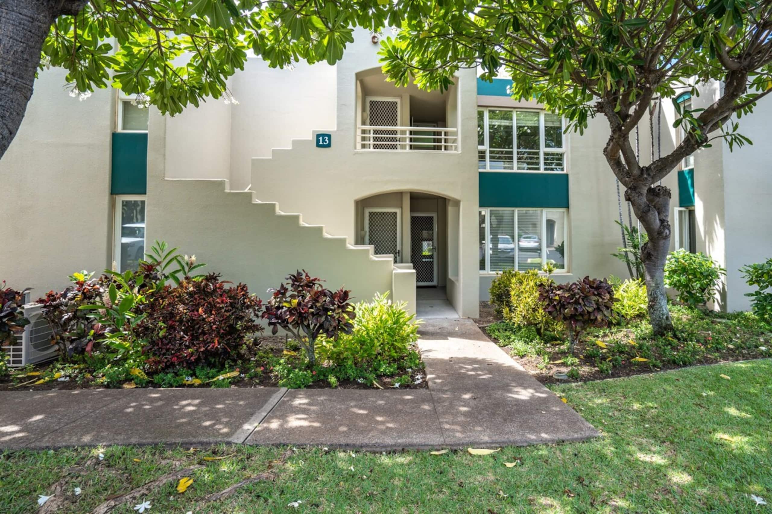 Ocean view condo w/ pool and hot tub - Photo 32
