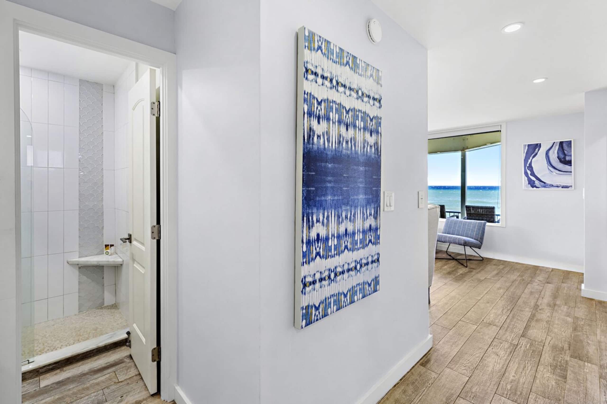 Premier Corner 2BR on West Maui Oceanfront - Photo 18
