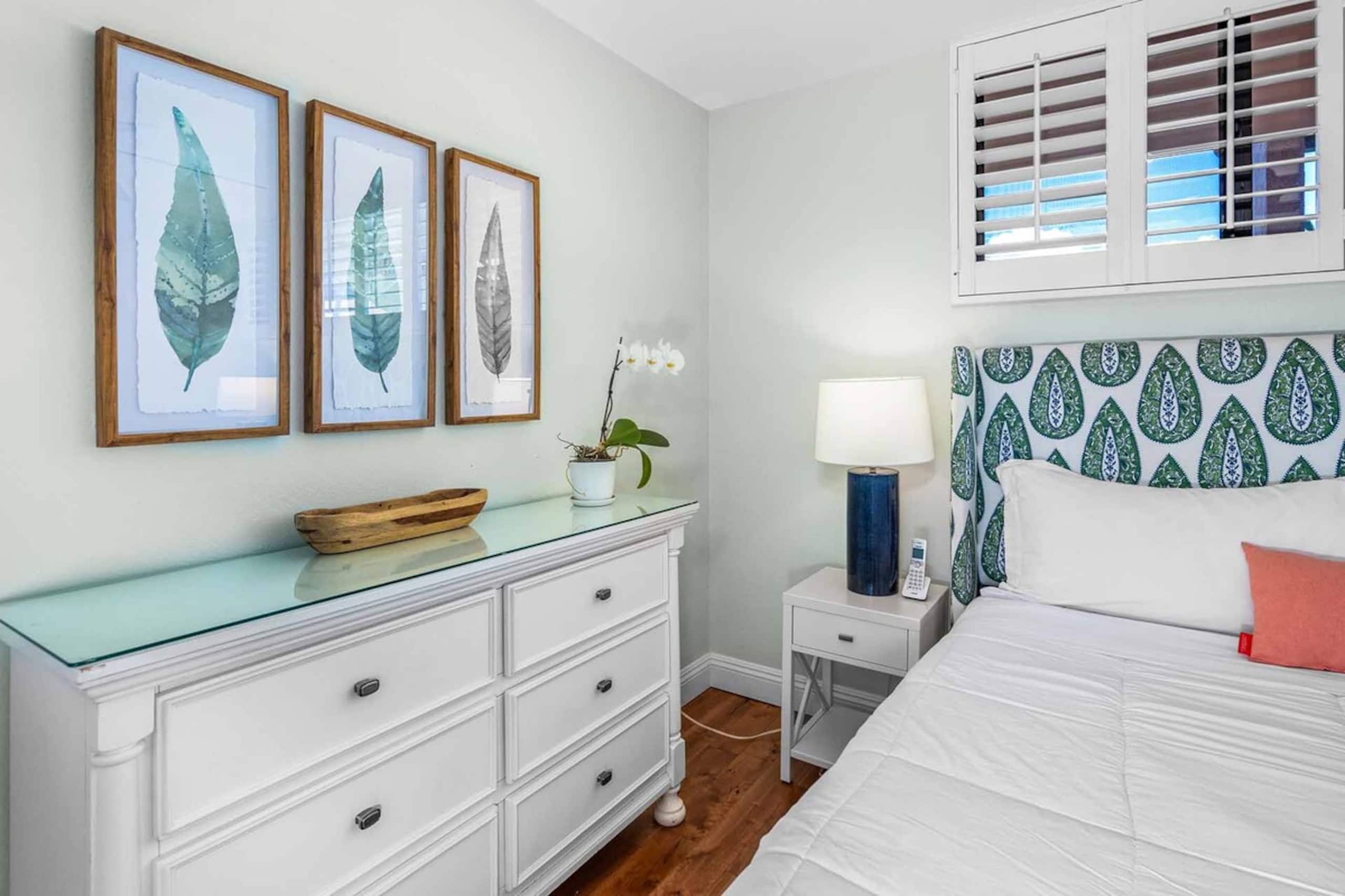 Remodeled One BD Ocean, AC,wifi, pool D202 - Photo 19