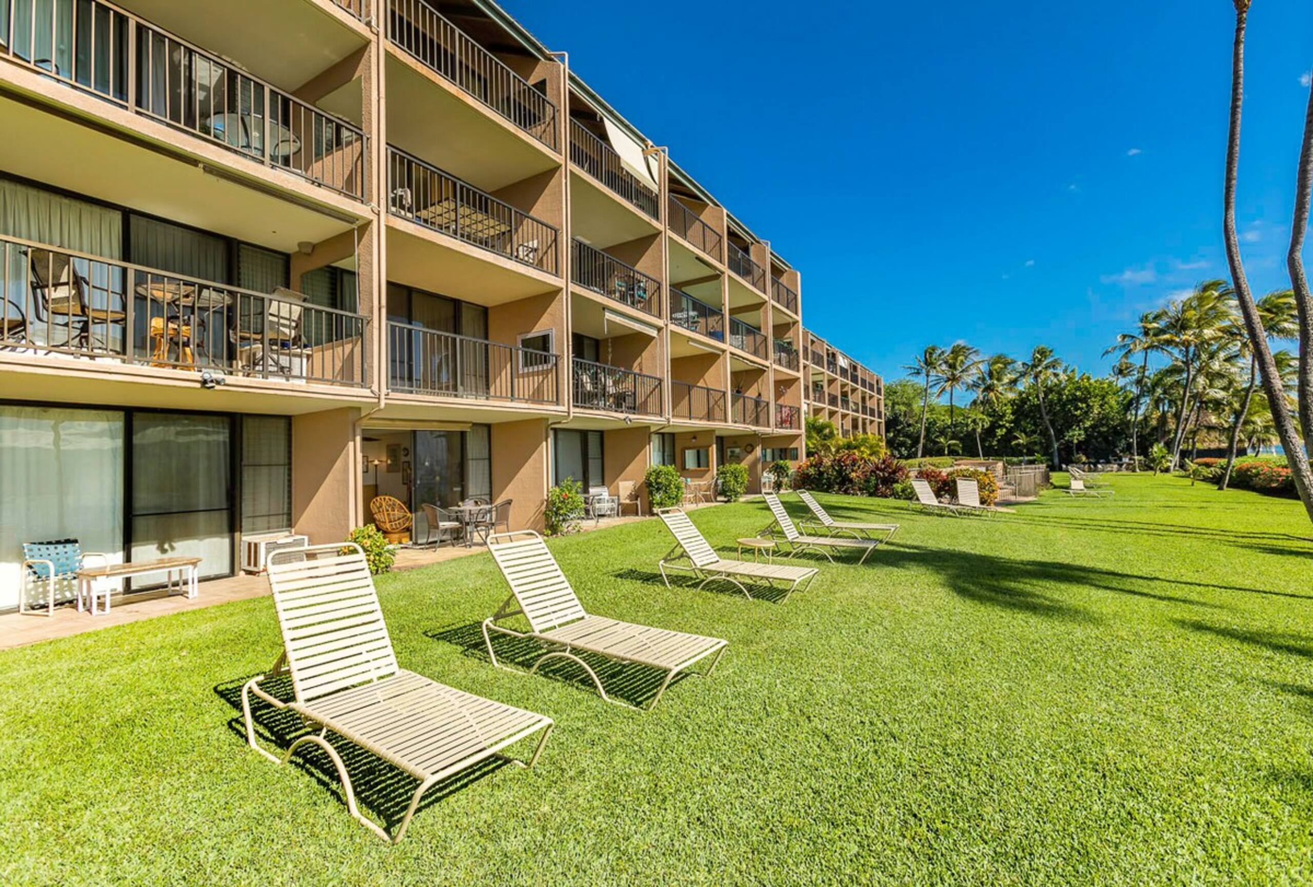 Oceanfront condo w/ whale watching views - Photo 52