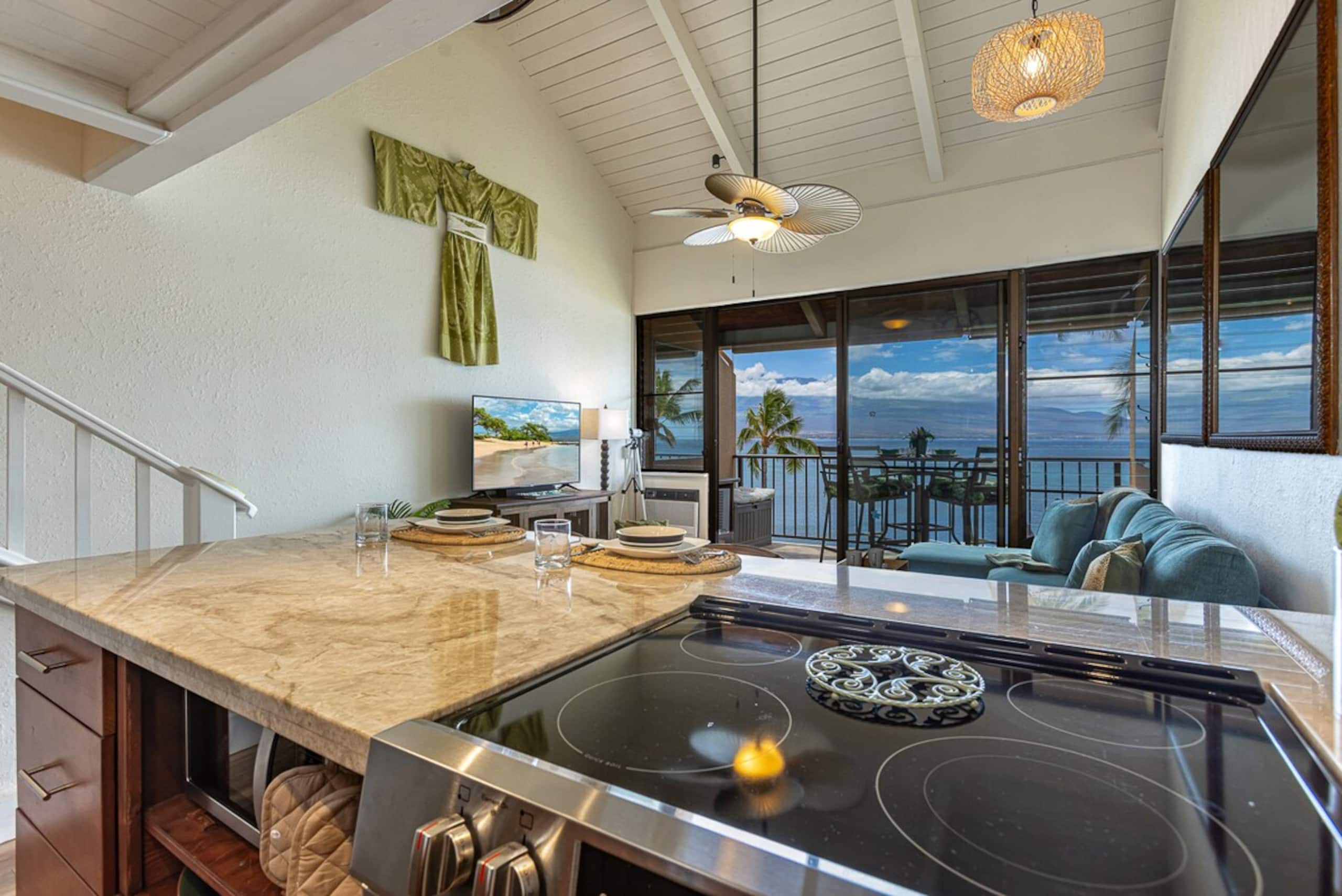 Oceanfront condo w/ whale watching views - Photo 15