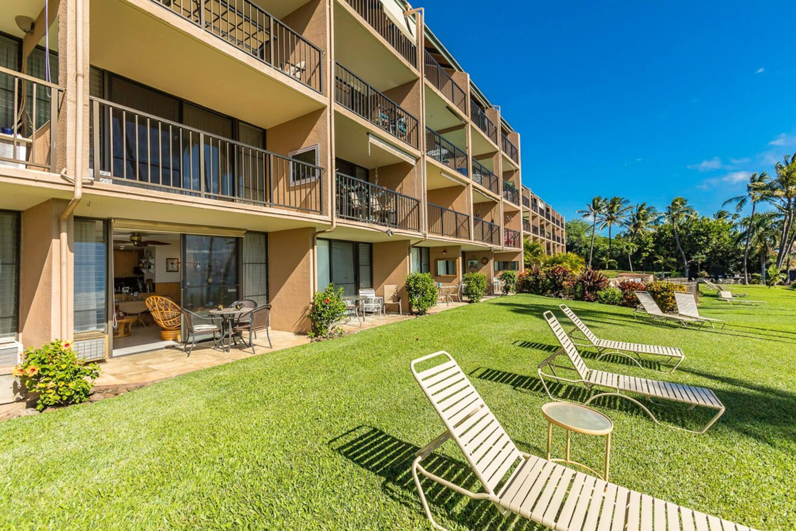 Oceanfront condo w/ whale watching views - Photo 51