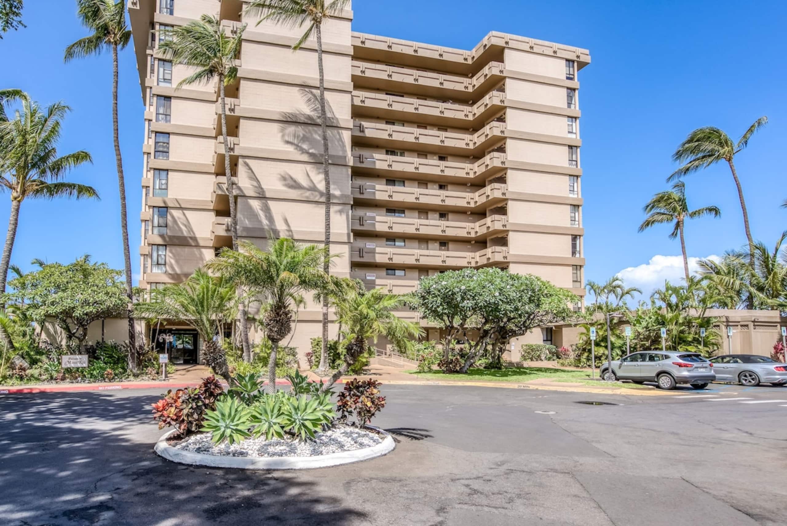 Oceanfront studio w/ lanai and sunset views - Photo 45