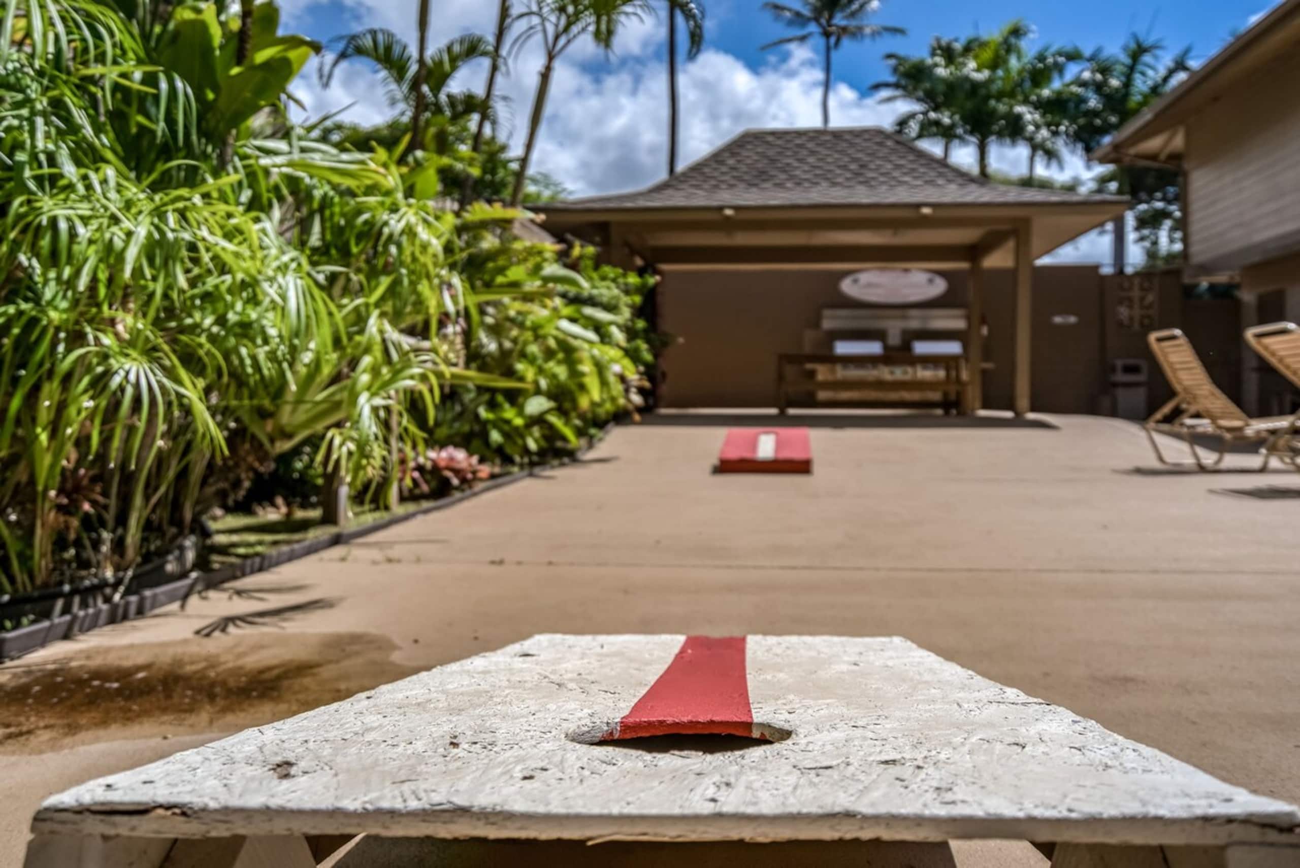 Oceanfront studio w/ lanai and sunset views - Photo 30