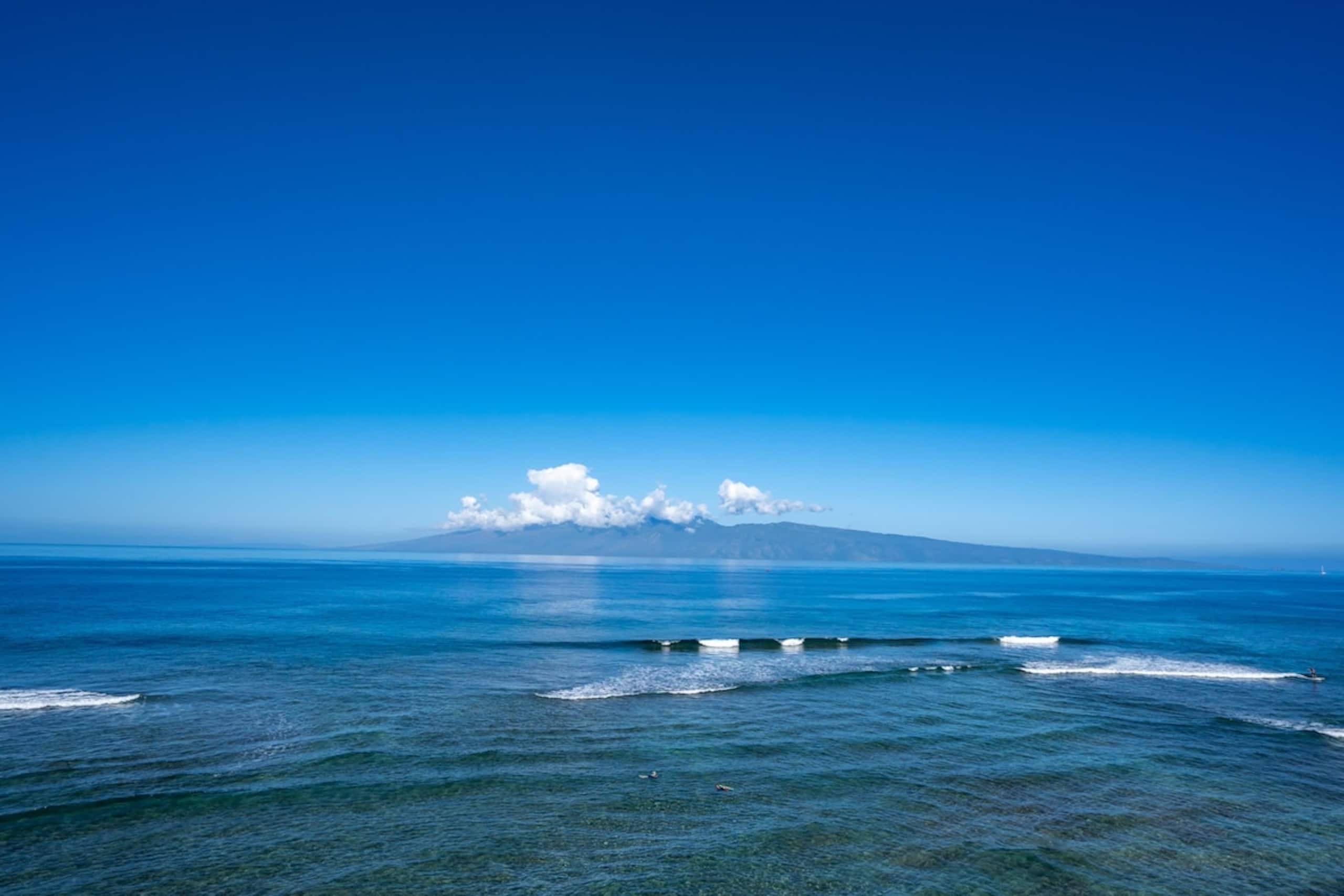 Oceanfront studio w/ lanai and sunset views - Photo 13