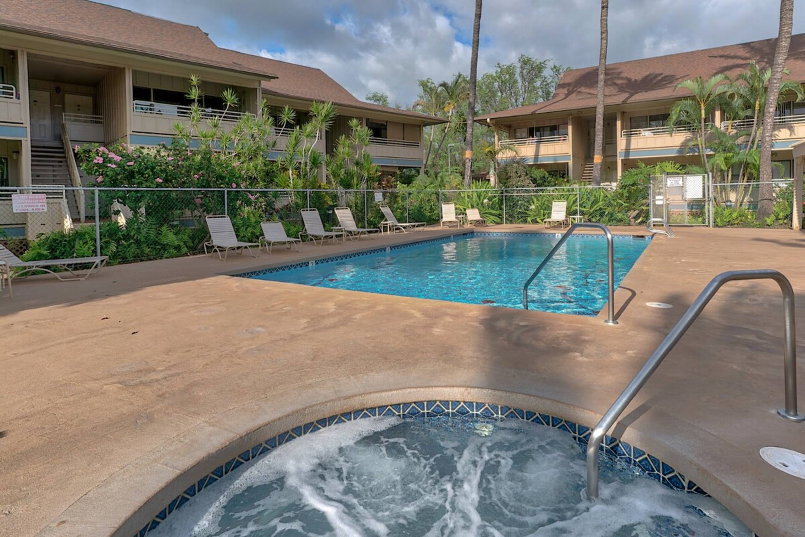 Ocean View Near Beach Pool Access A/C KBVA103 - Photo 32
