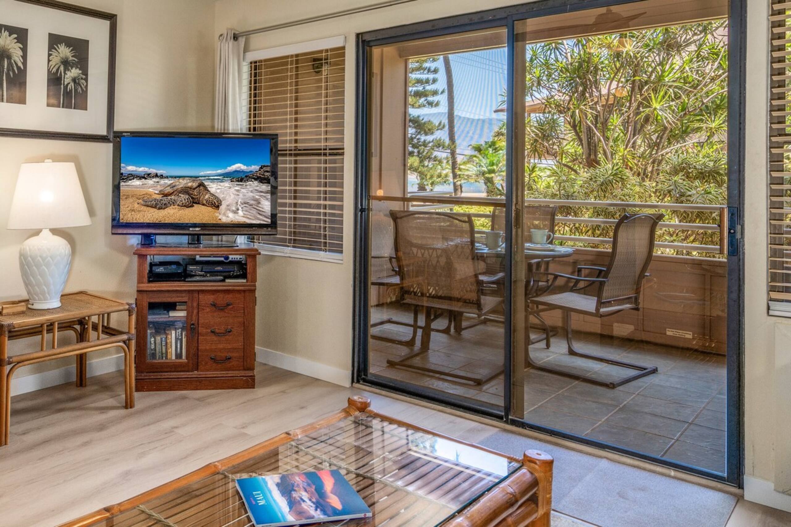 Ocean View Near Beach Pool Access A/C KBVA103 - Photo 4