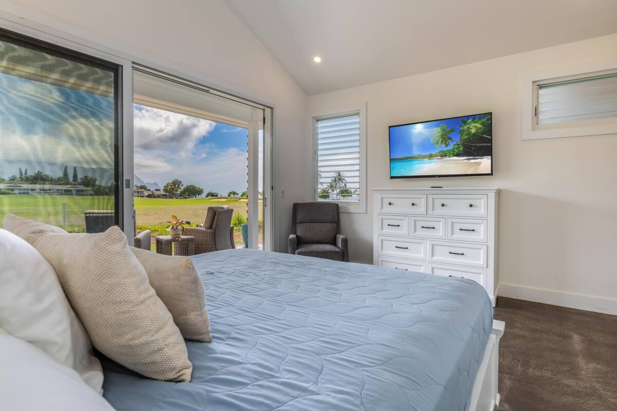 Pool & Spa, Ocean, Golf on the North Shore - Photo 15