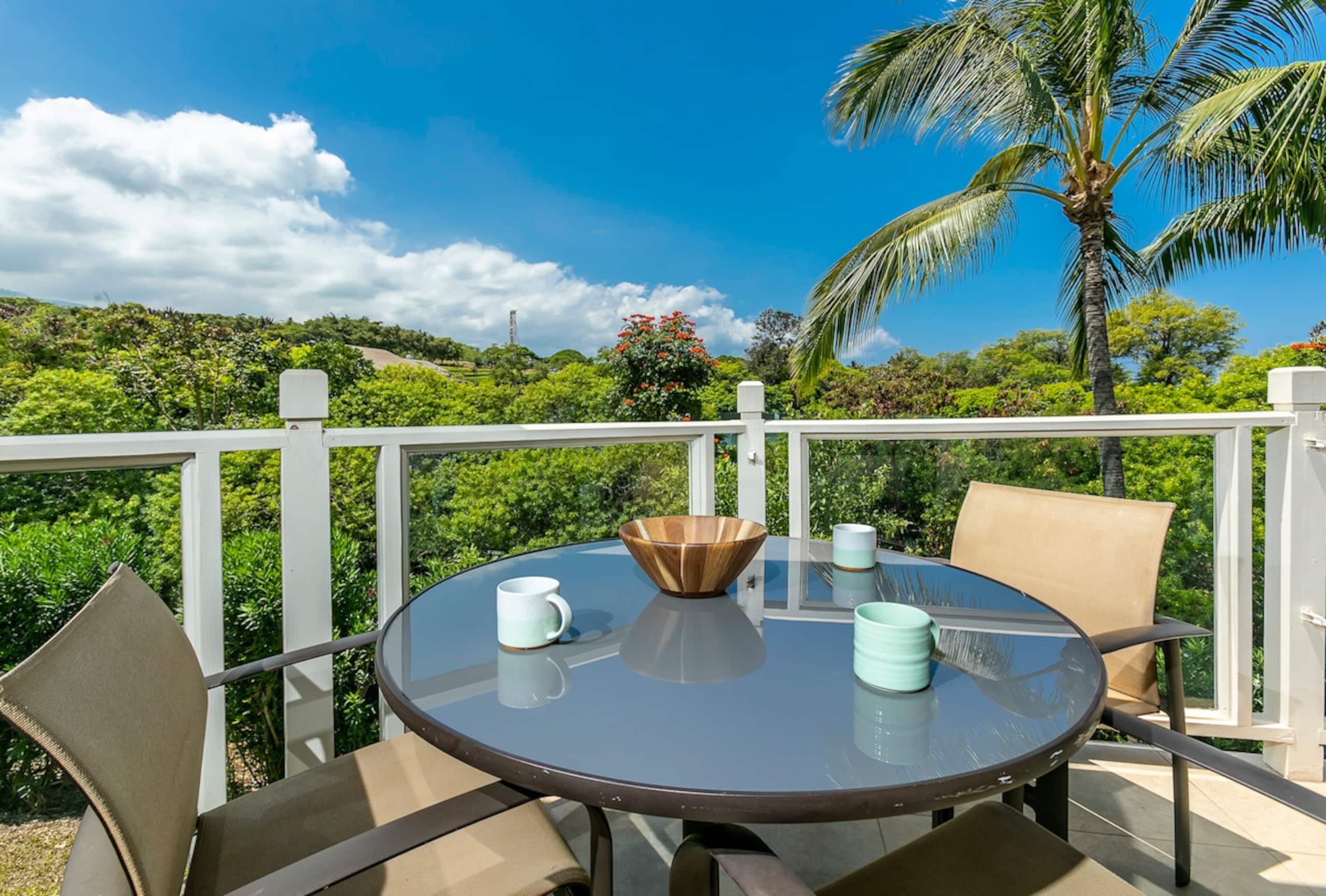 Golf front condo in Wailea w/ Haleakala views - Photo 4