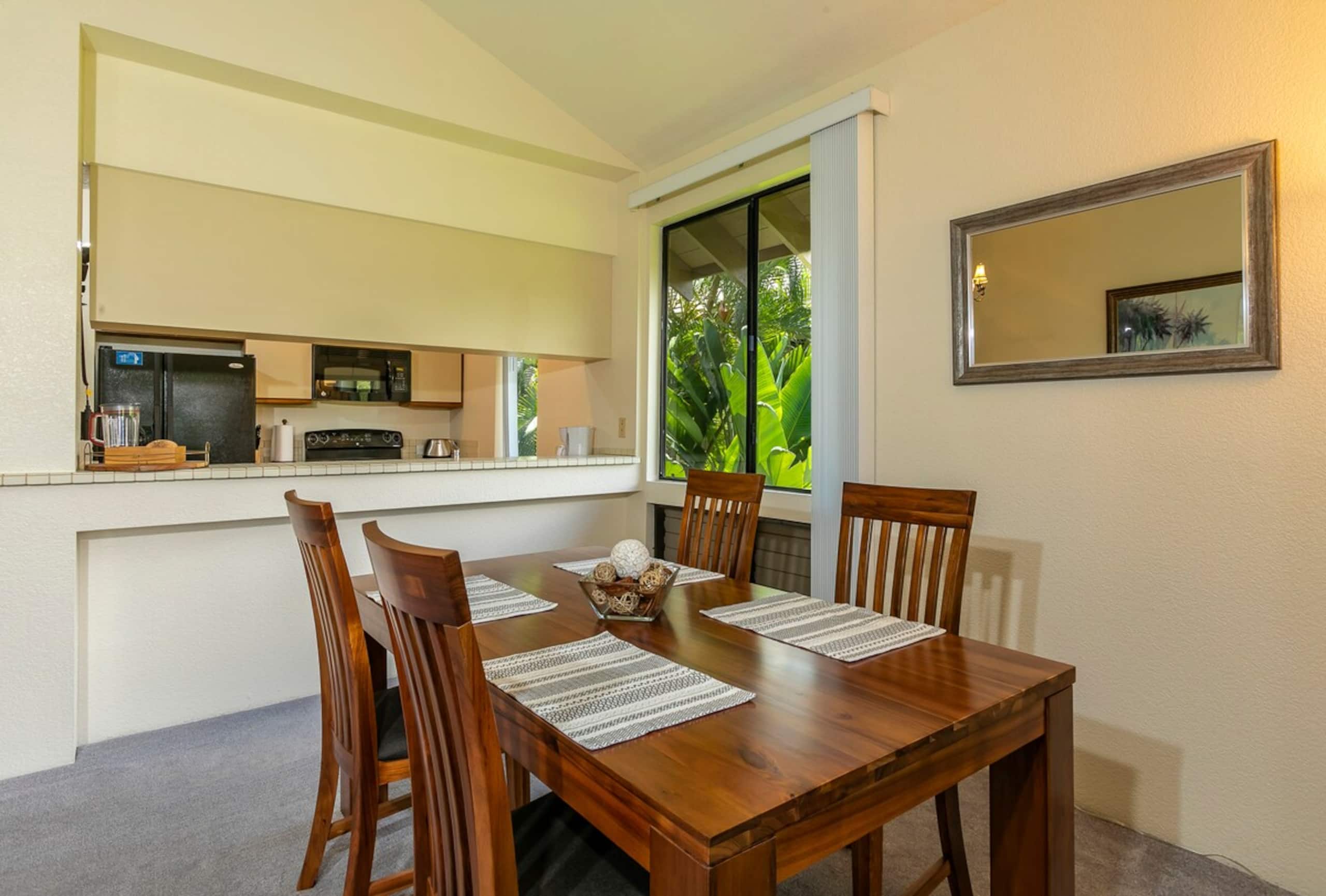 Golf front condo in Wailea w/ Haleakala views - Photo 9