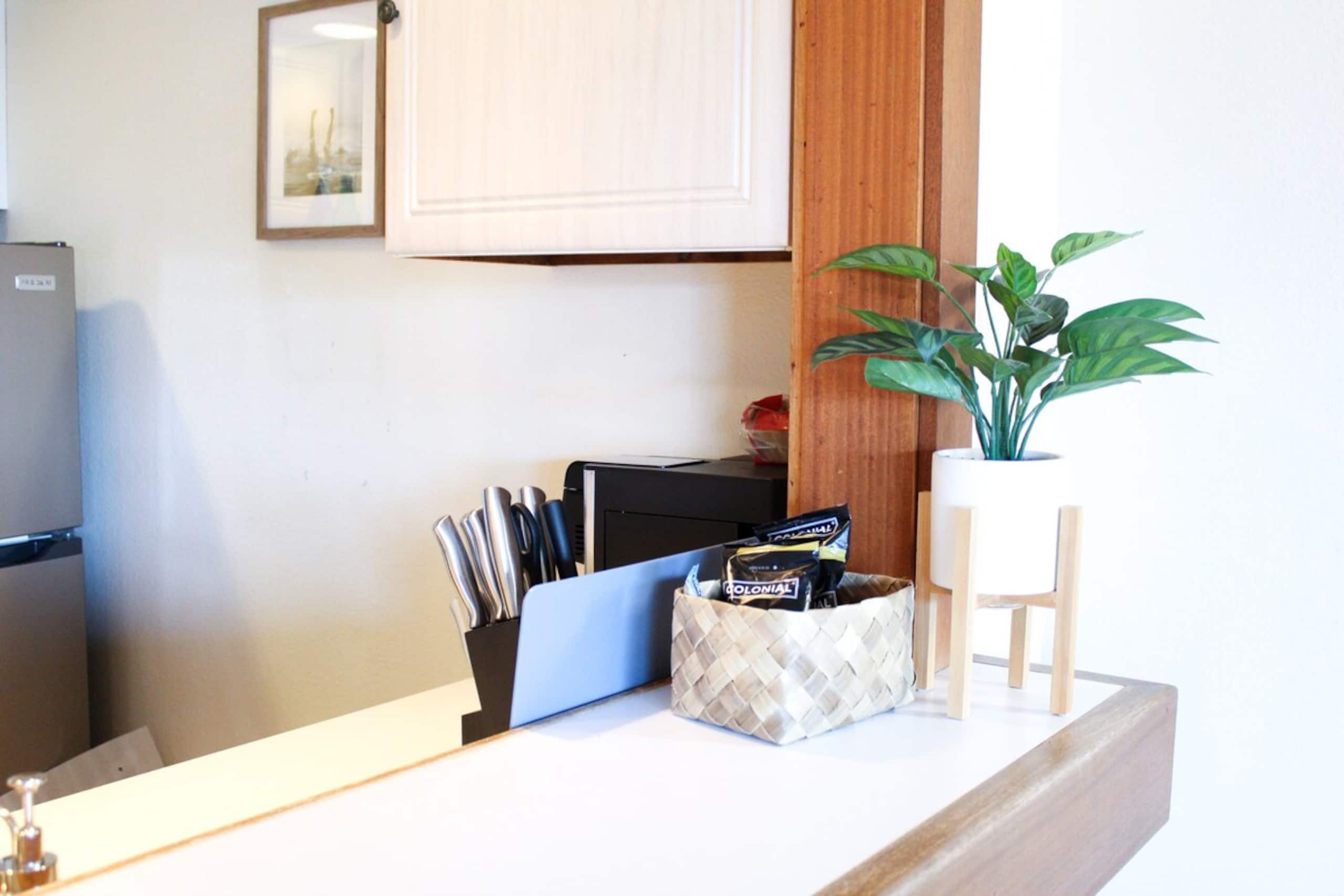 Aloha Escape, Oceanview, Newly Updated - Photo 15