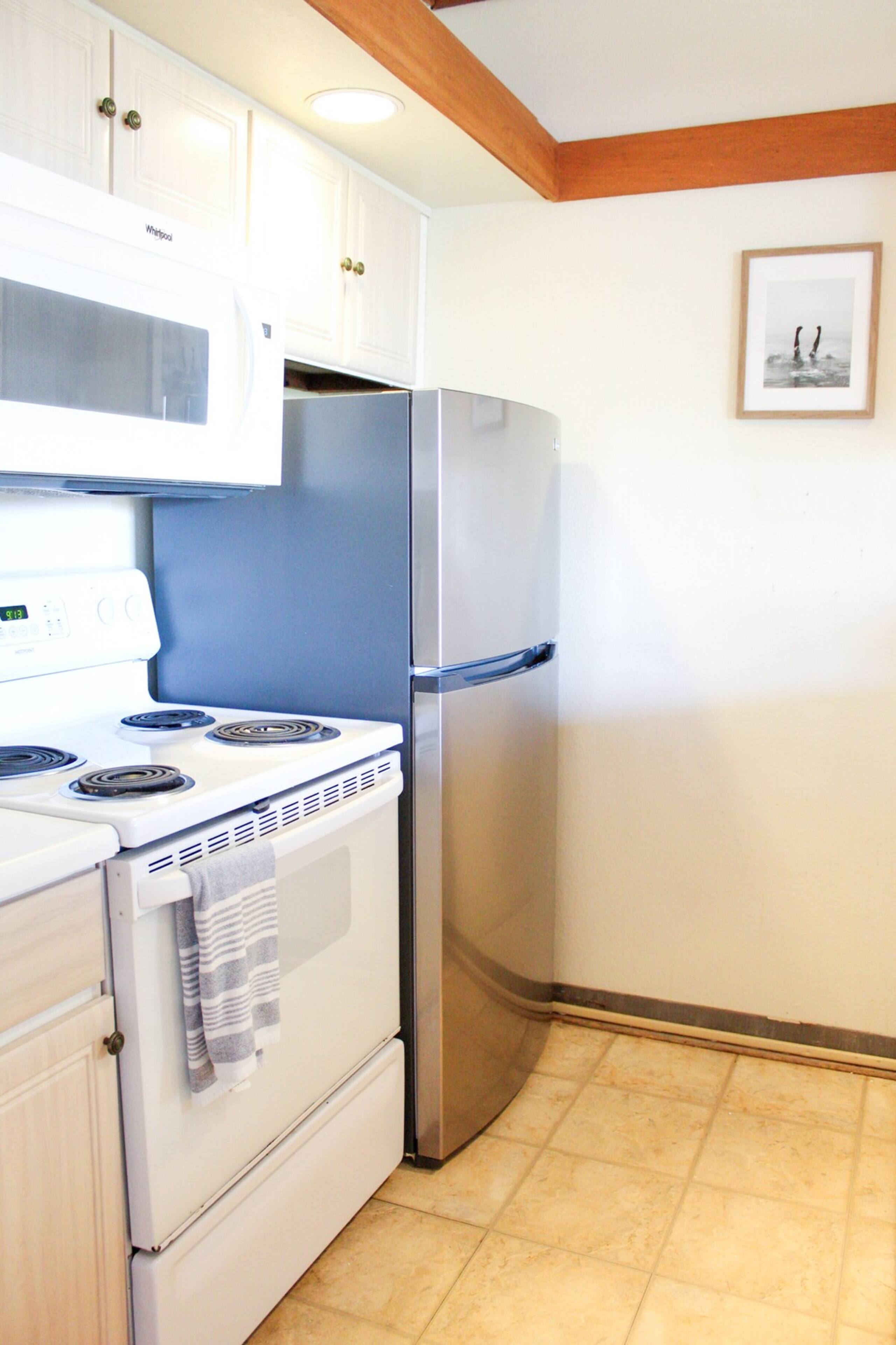 Aloha Escape, Oceanview, Newly Updated - Photo 8