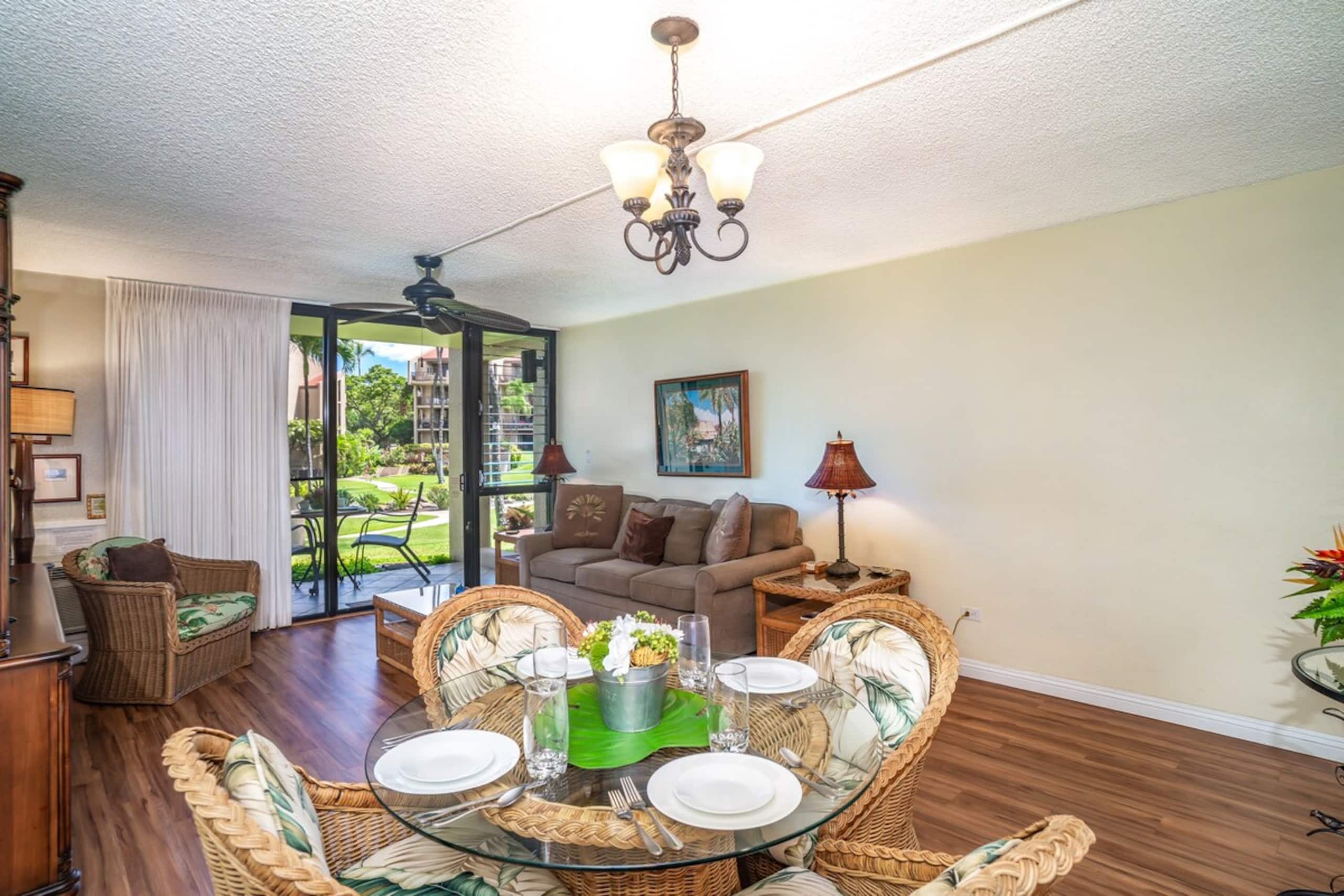 Beachfront condo steps from Kamaole Beach III - Photo 19