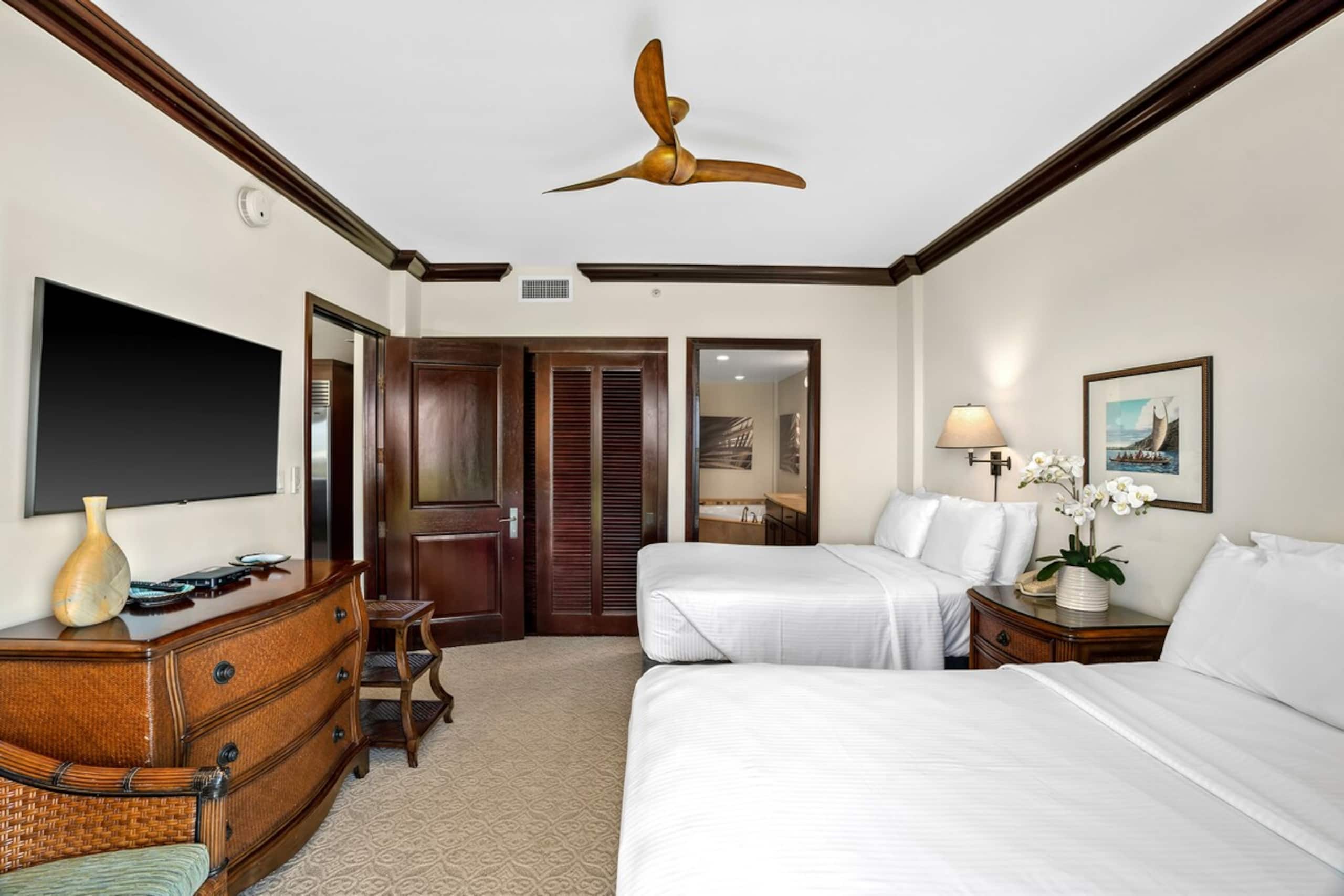 Waipouli Oceanfront Condo - Steps to the Beach - Photo 7