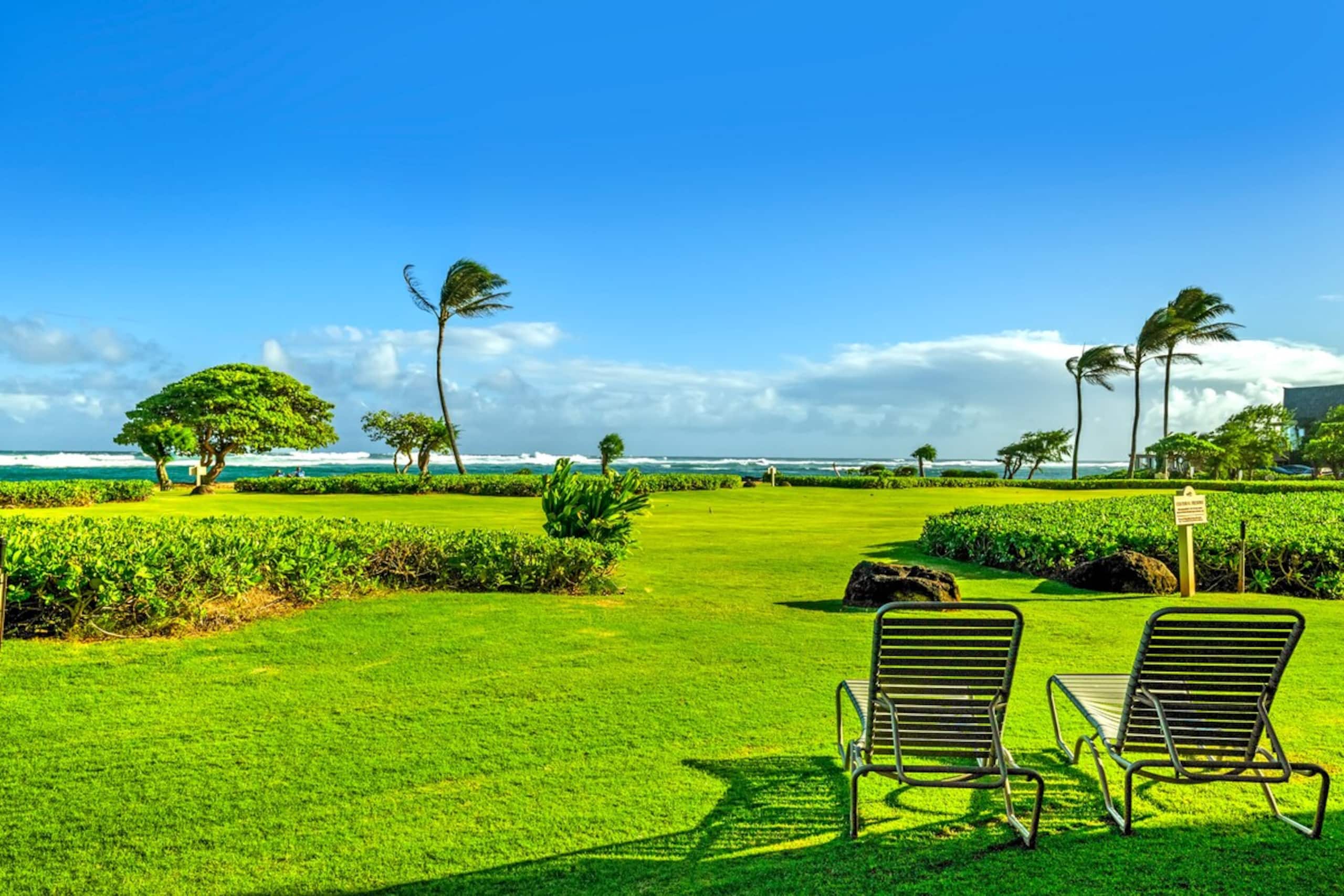 Waipouli Oceanfront Condo - Steps to the Beach - Photo 3