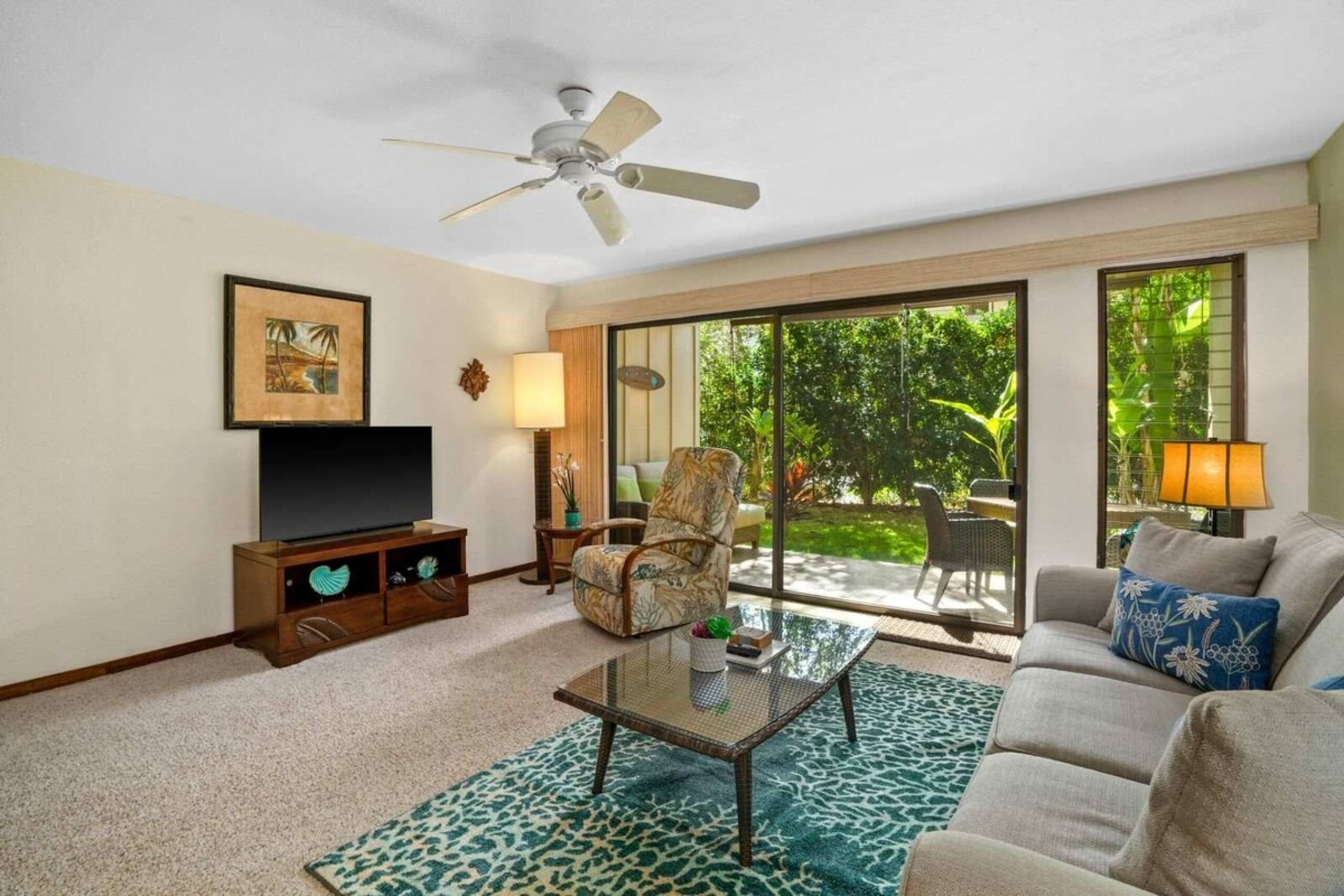 1 Bed 1st Floor w/ A/C Pool, and Tropical Grounds - Photo 16