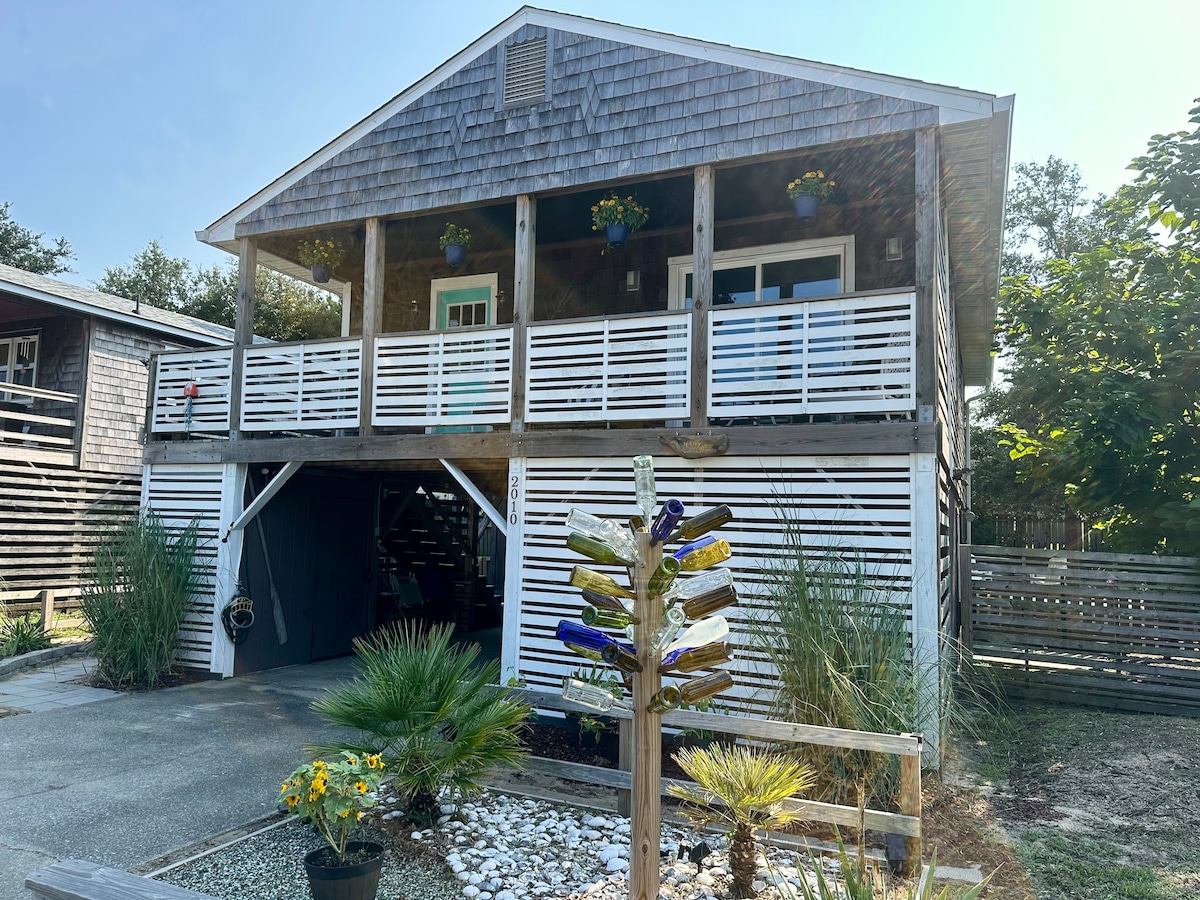 The Happy Shack - Near Beach & Bay - Dogs Welcome!