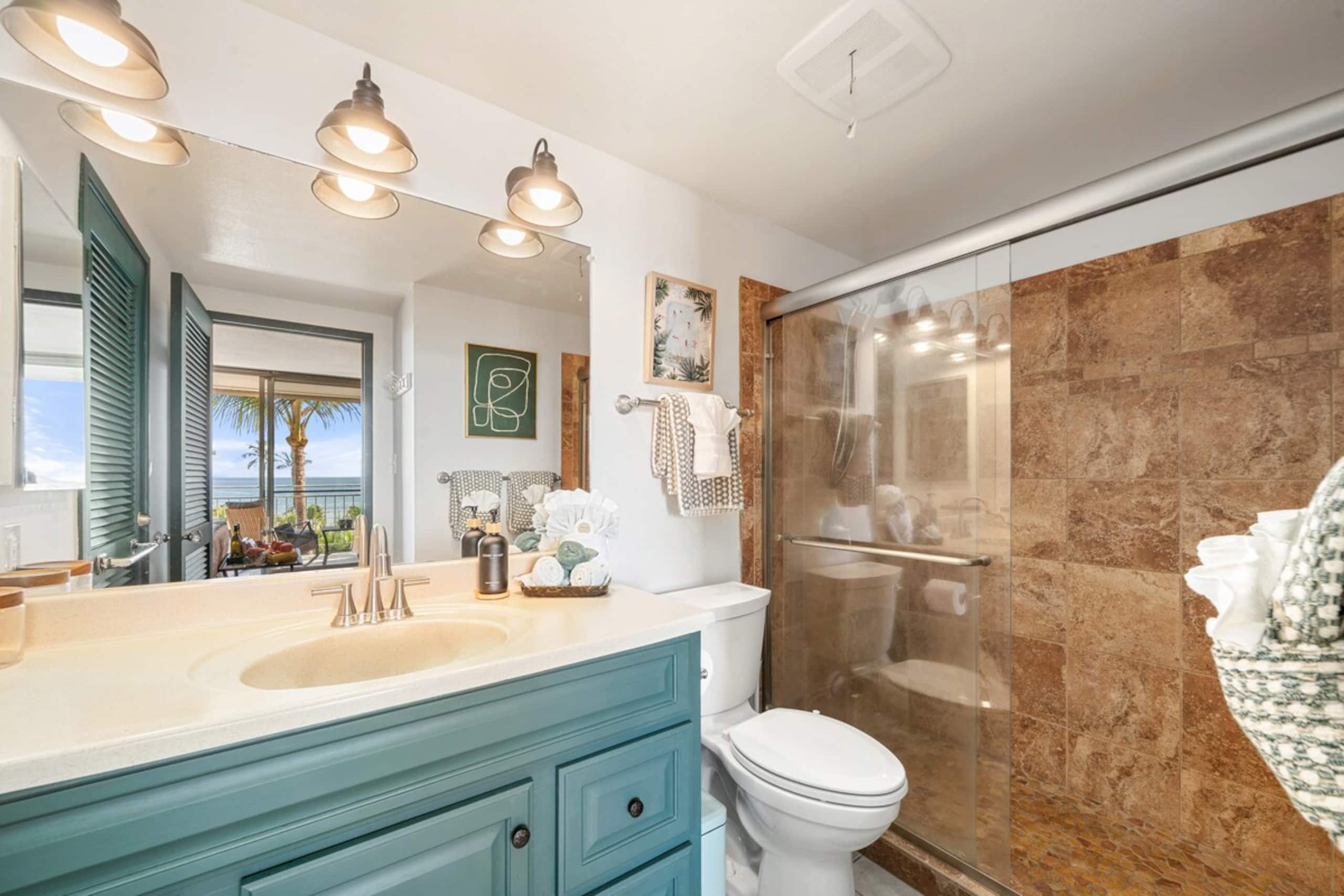 Spread Aloha: Ocean Views, Artist Inspired Oasis - Photo 45