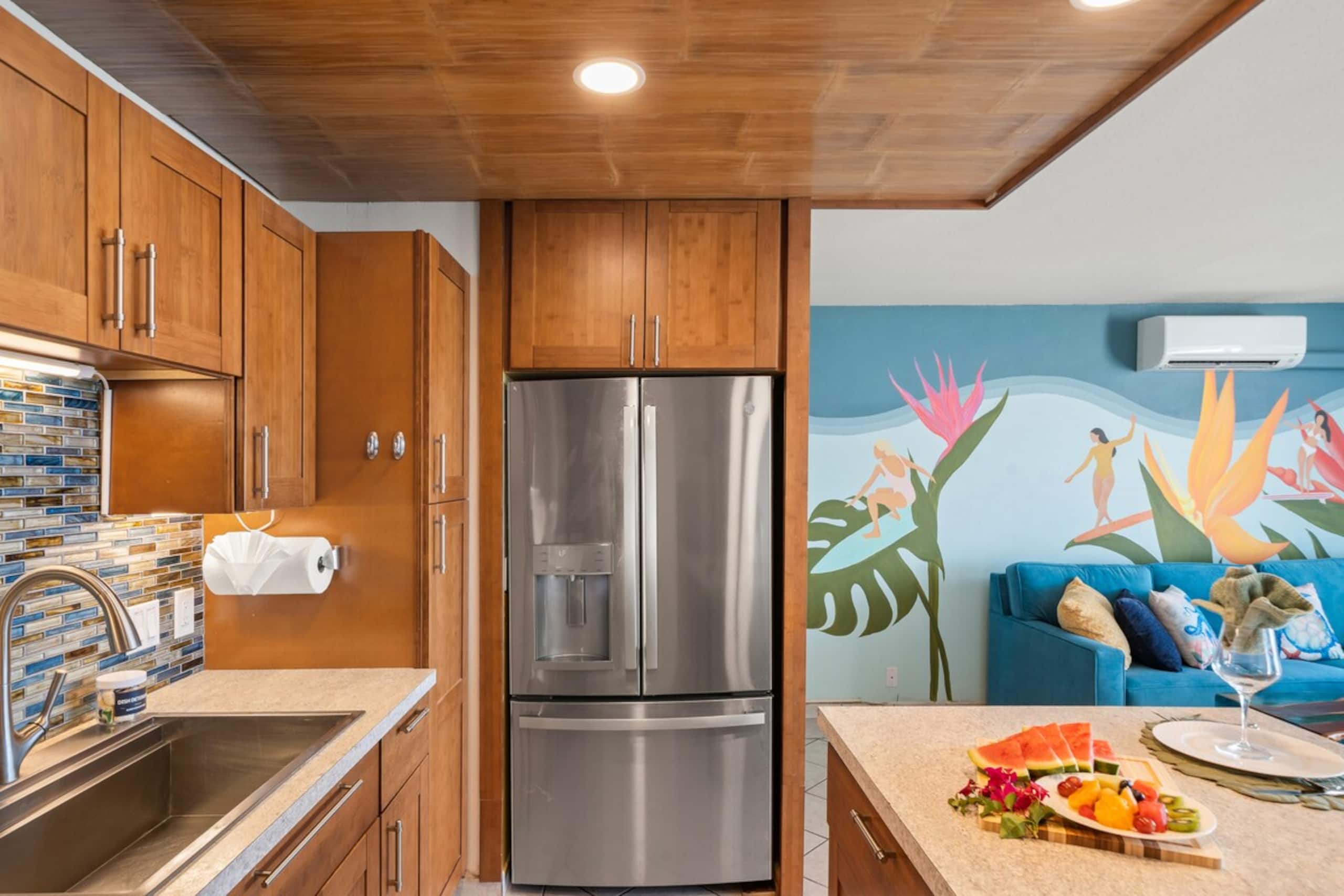 Spread Aloha: Ocean Views, Artist Inspired Oasis - Photo 16