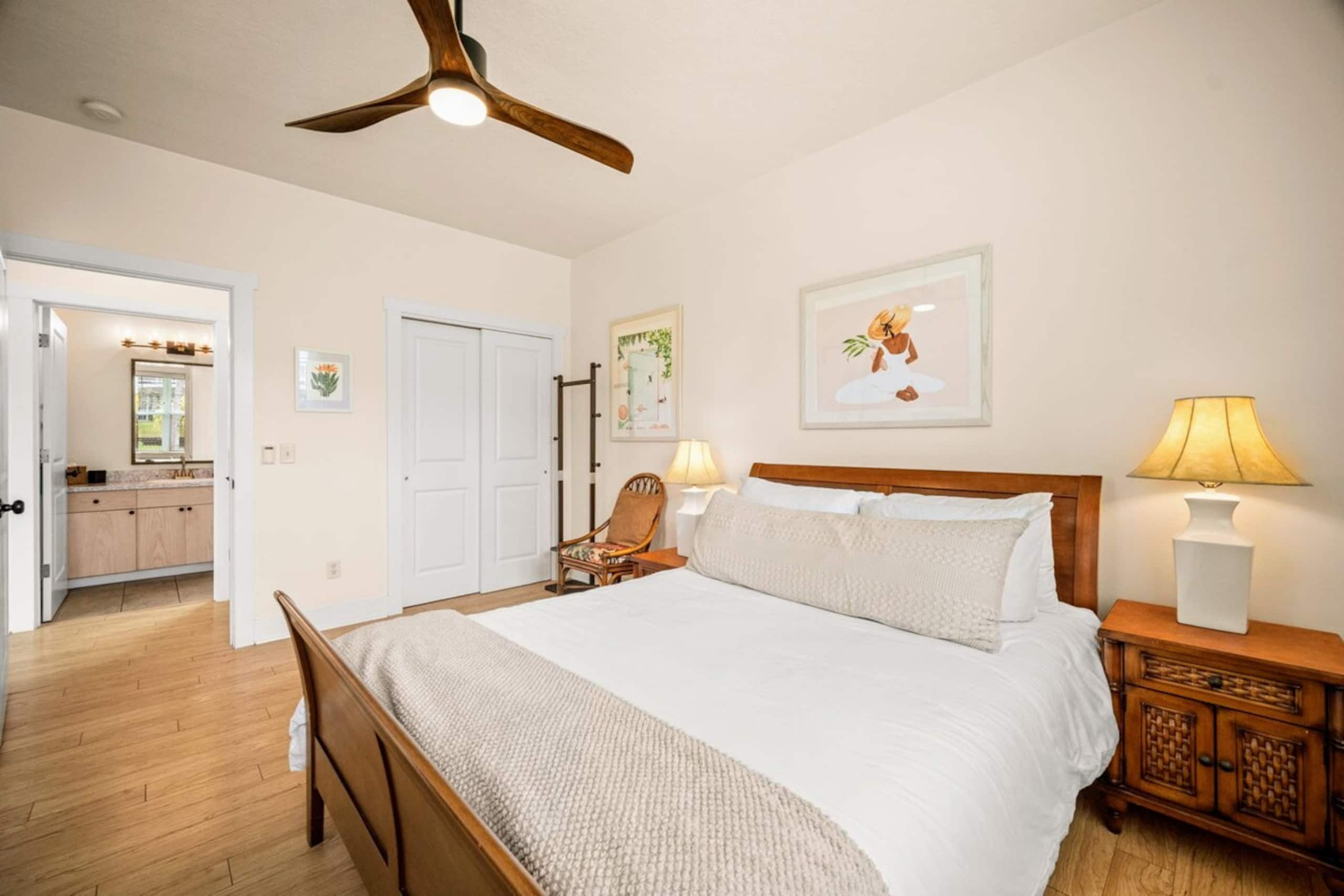 Tropical condo facing pool, lawn, & hot tub! - Photo 21