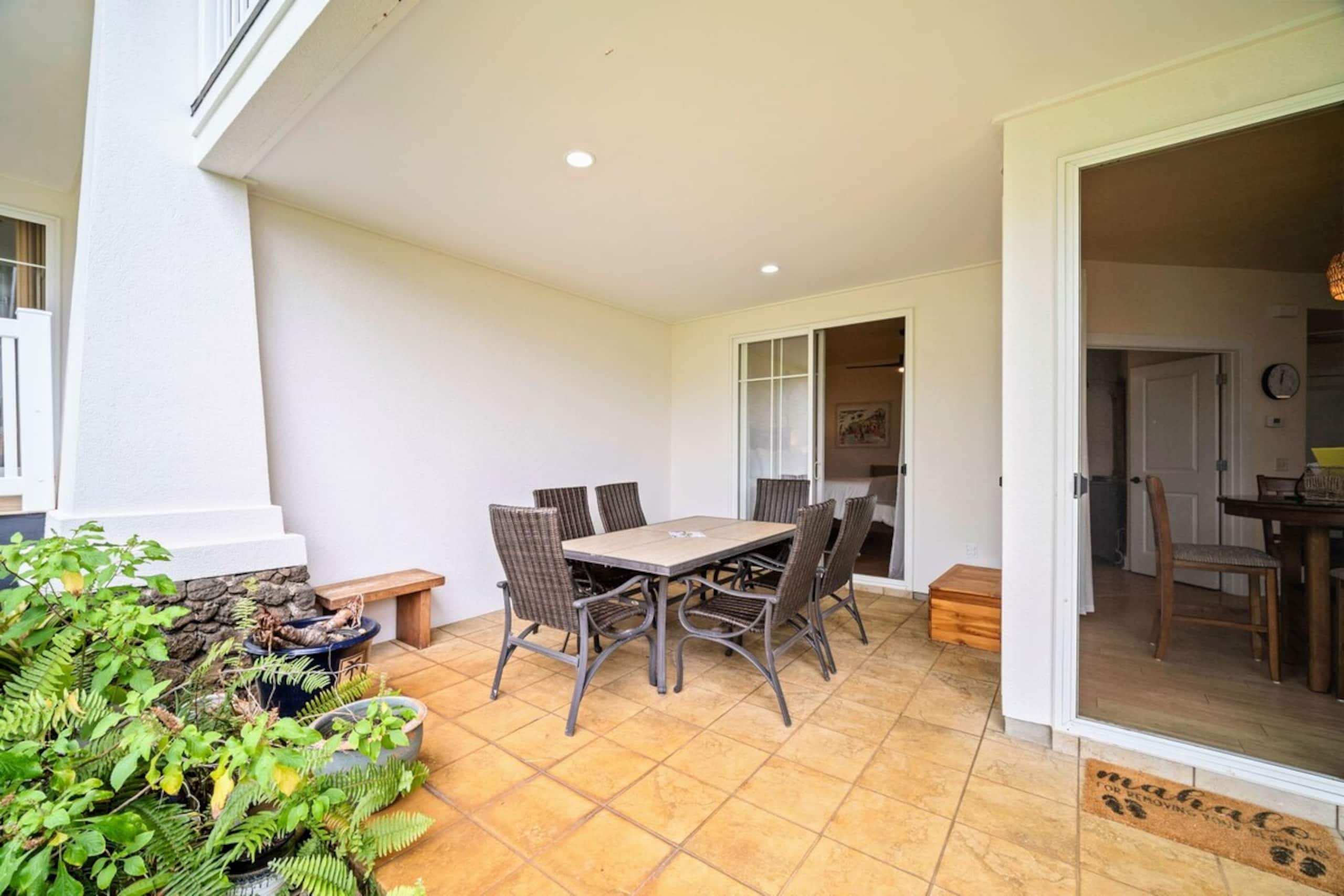 Tropical condo facing pool, lawn, & hot tub! - Photo 32