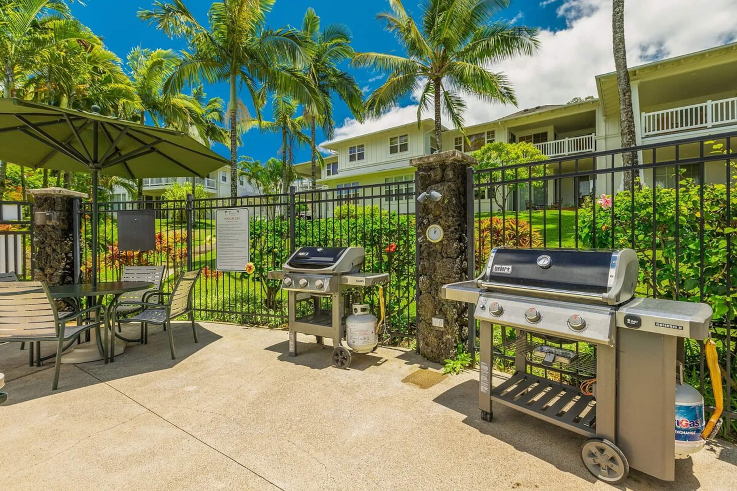 Tropical condo facing pool, lawn, & hot tub! - Photo 44