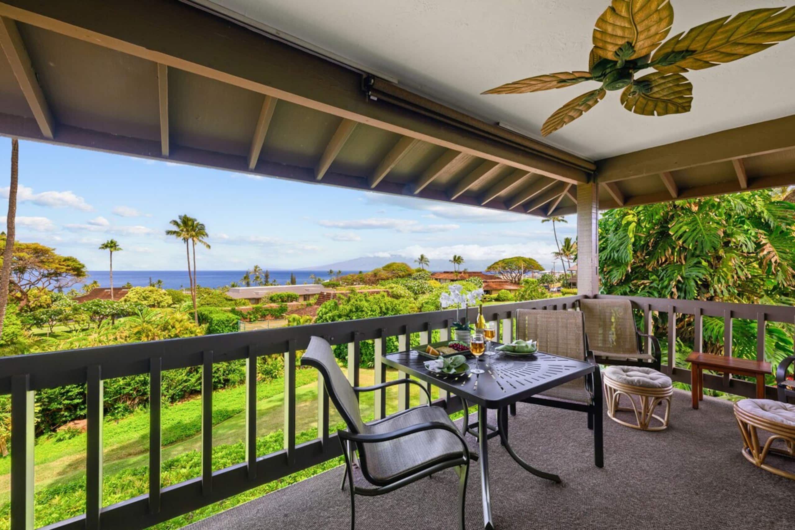 Hidden West Maui Gem with Ocean View and Split A/C - Photo 12