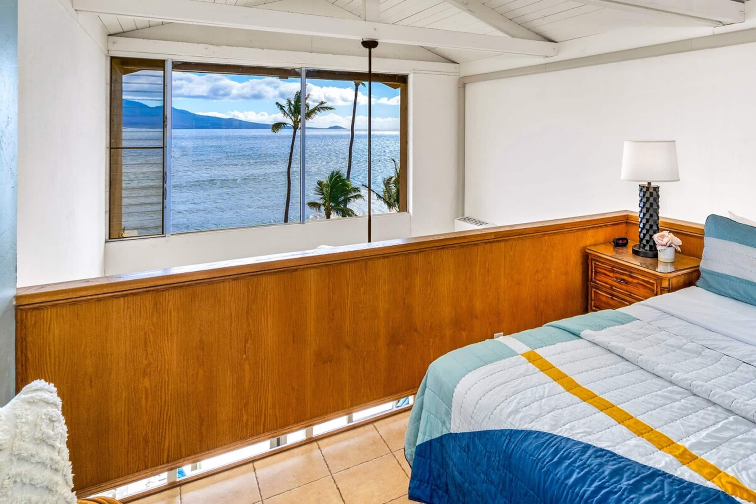 Oceanfront Penthouse at Maalaea in South Maui - Photo 24