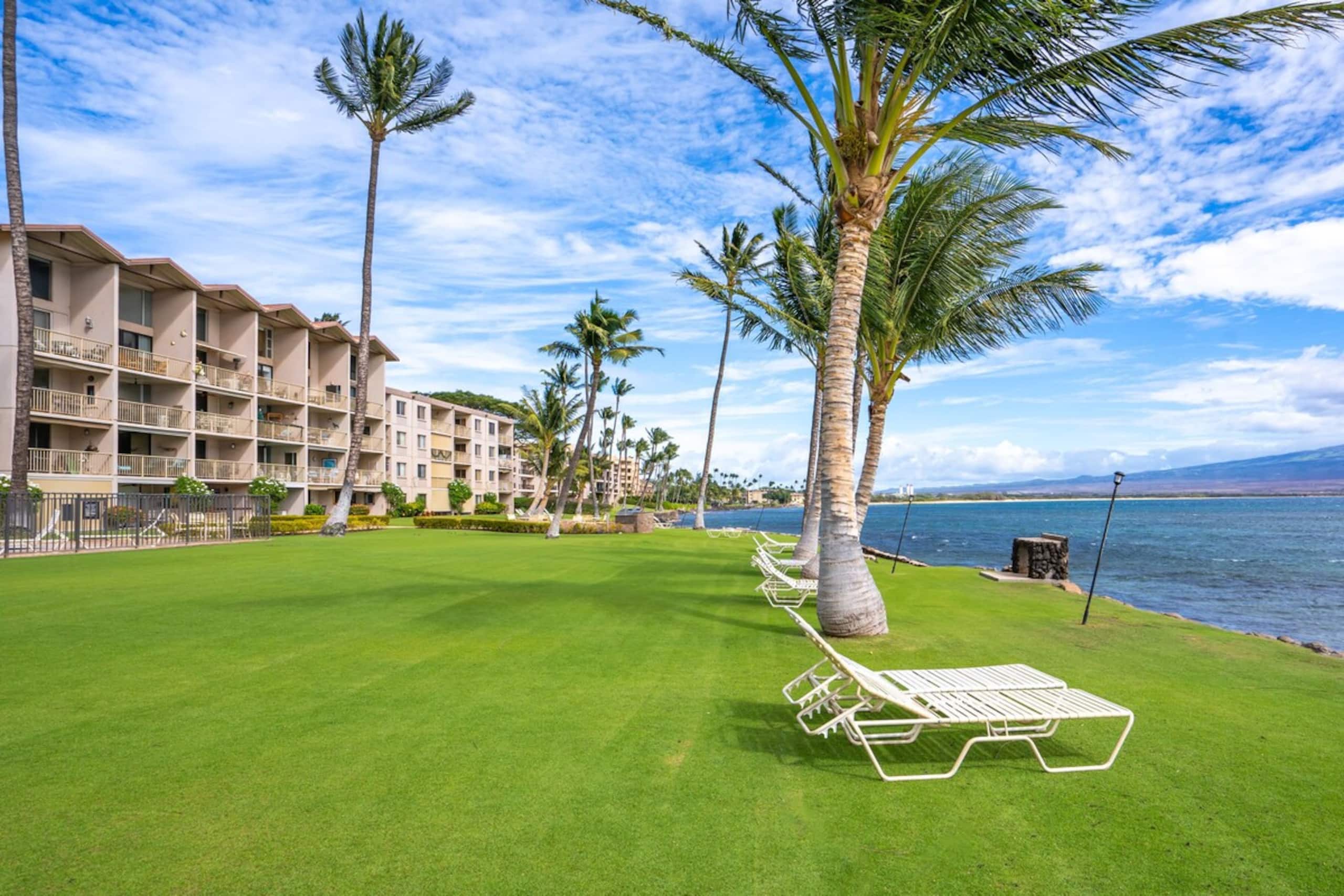 Oceanfront Penthouse at Maalaea in South Maui - Photo 35