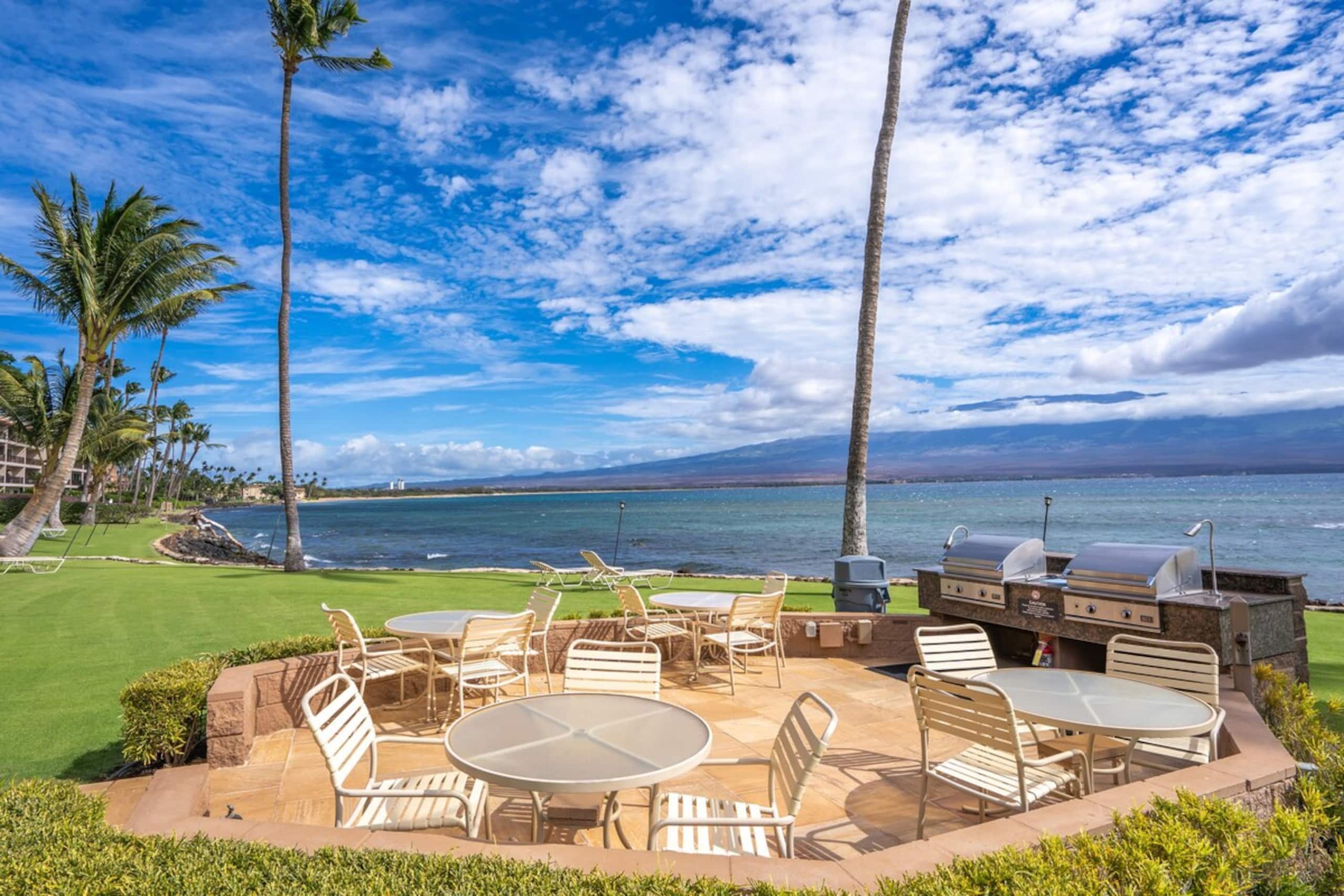 Oceanfront Penthouse at Maalaea in South Maui - Photo 36