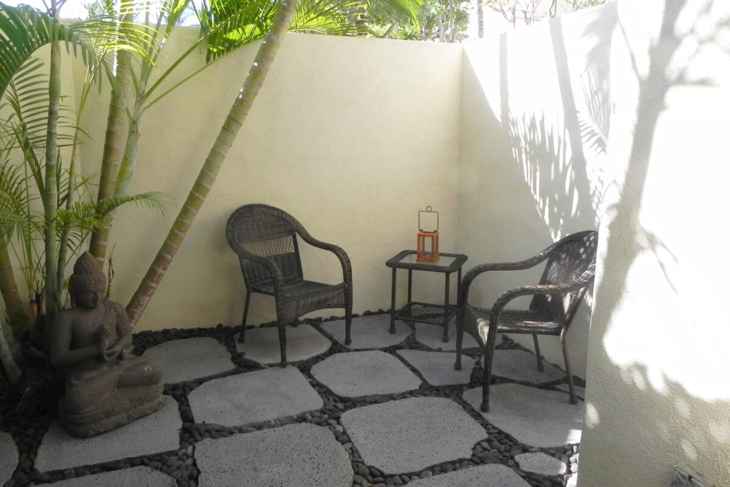 Tropical paradise WOW sunsets Steps to pool/HT - Photo 5