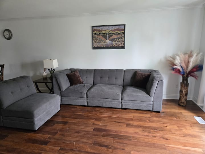 Suburban Retreat - Brampton