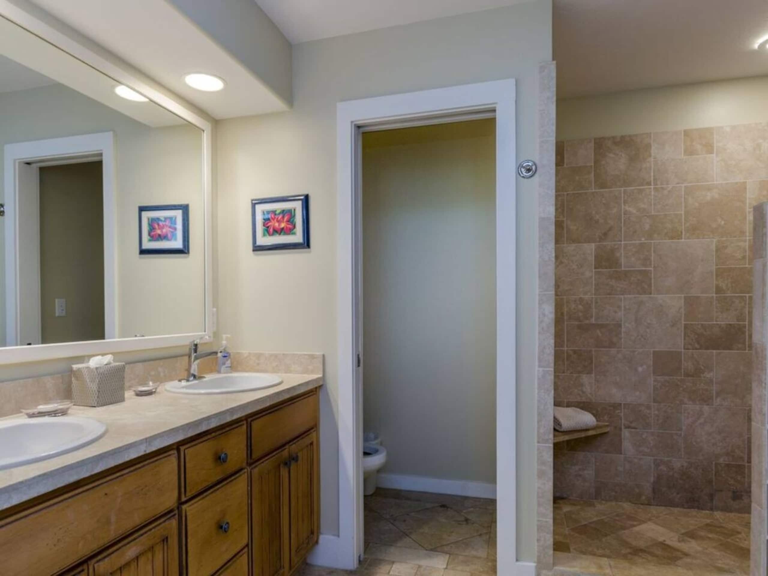 Fab Four Central A/C 4br walk to beach Pool - Photo 41