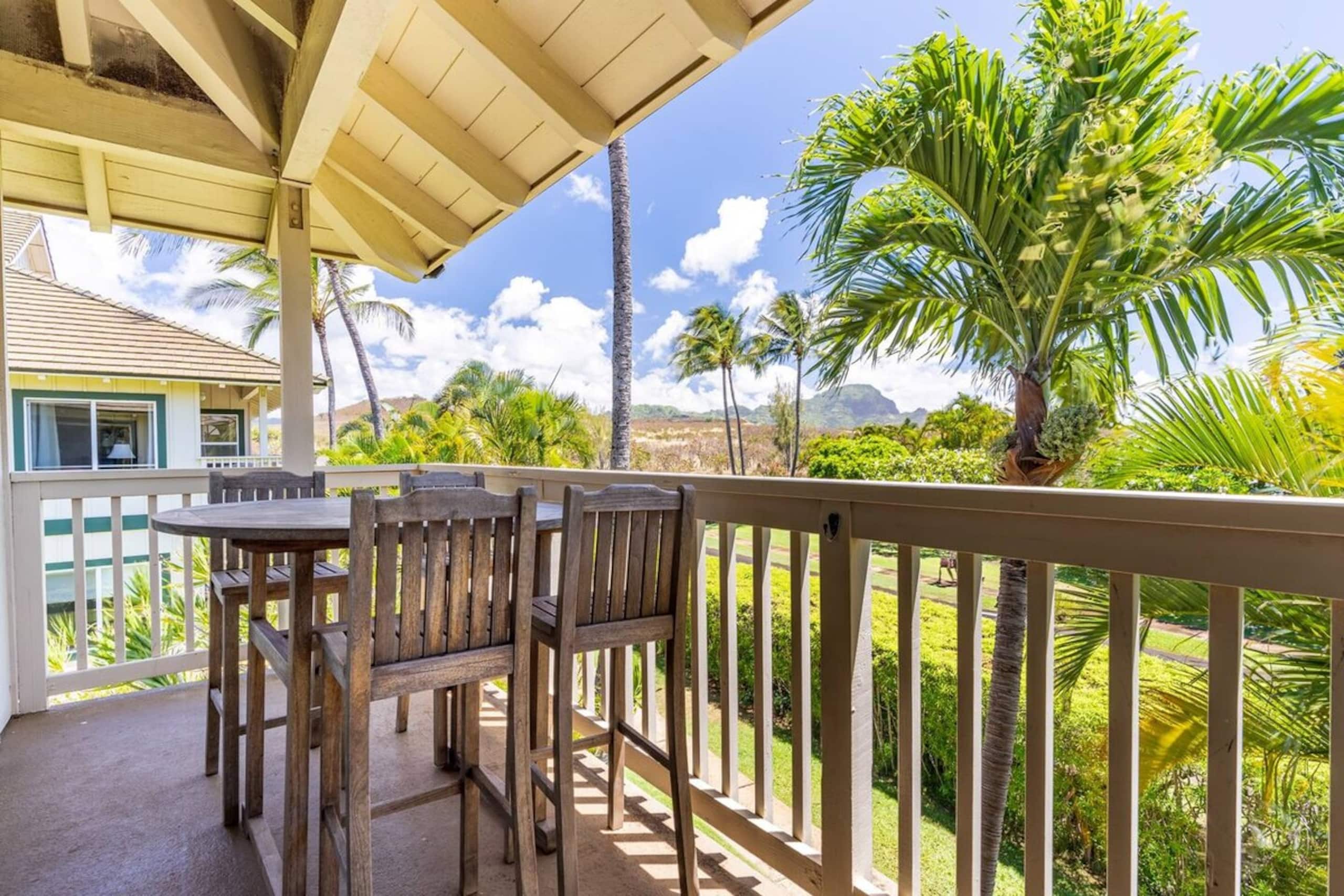 Fab Four Central A/C 4br walk to beach Pool - Photo 8