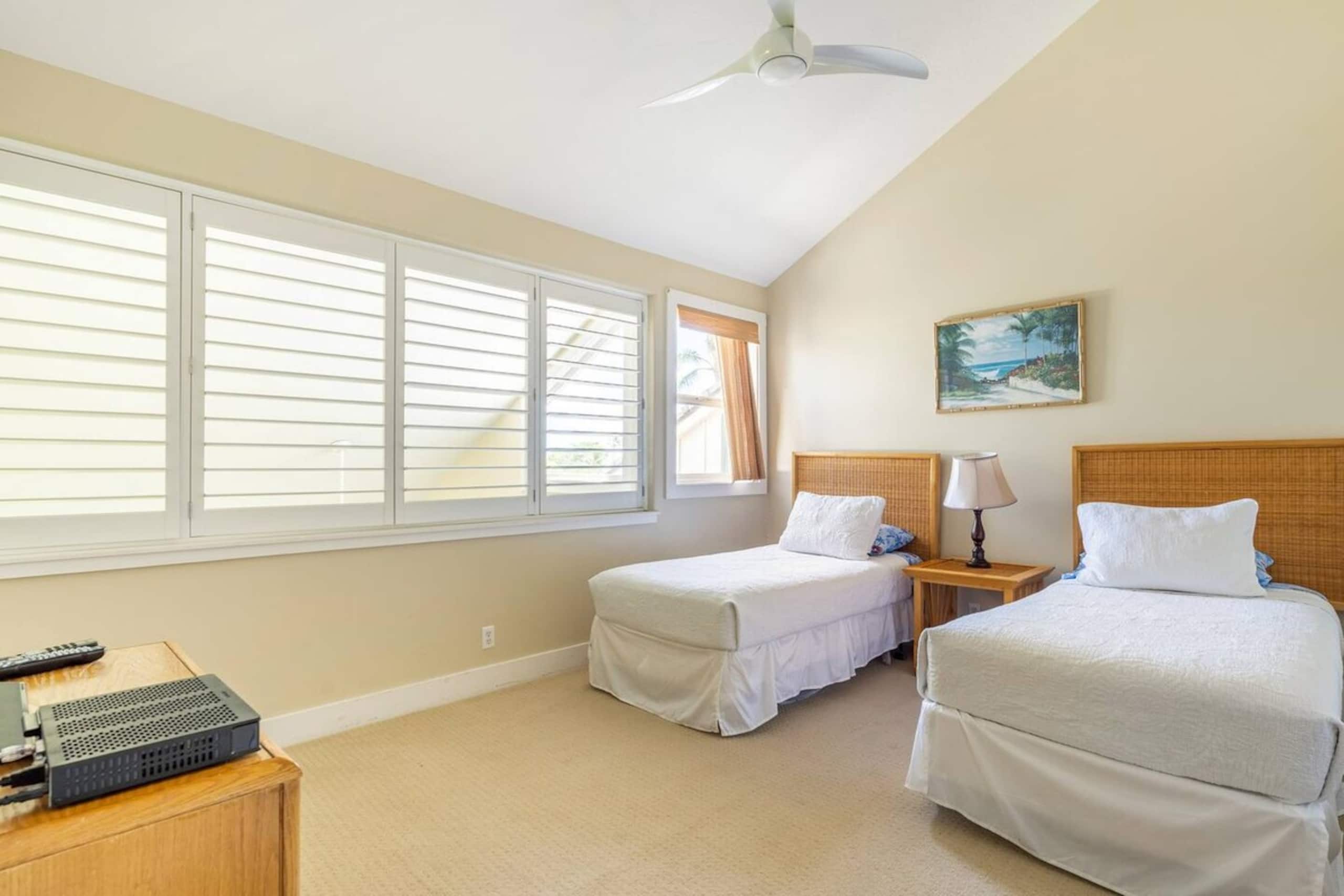 Fab Four Central A/C 4br walk to beach Pool - Photo 42